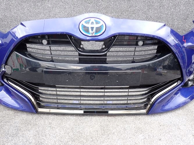 TOYOTA YARIS IV nárazník přední předek