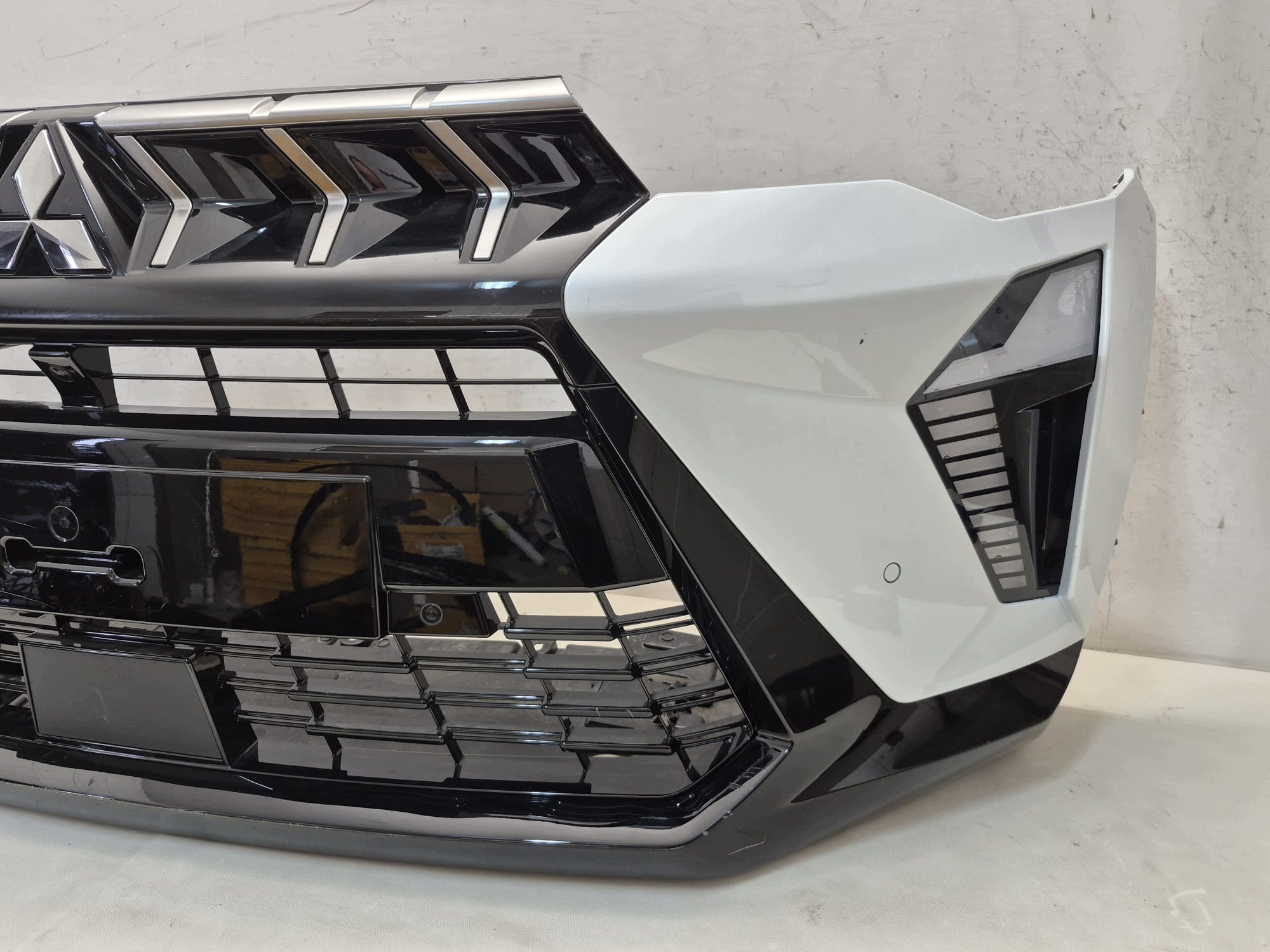 MITSUBISHI ASX II LIFT 24- bumper front front grill RADAR PDC KAMERA