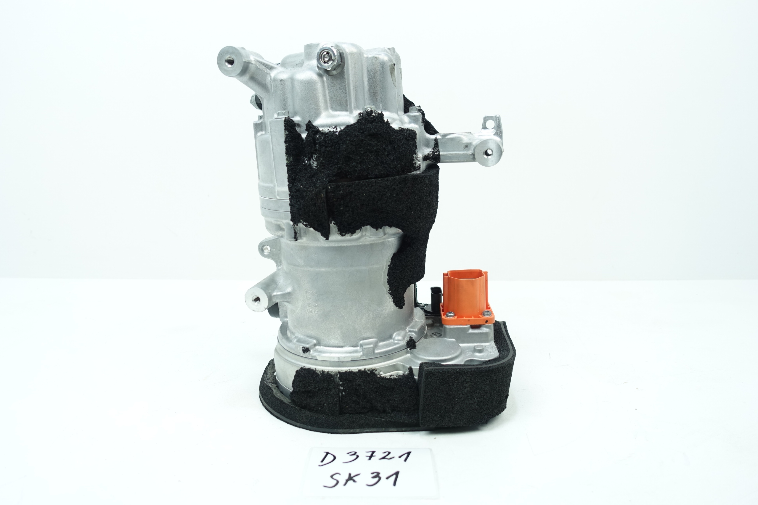 compressor compressor; of the air conditioning TESLA 3 LIFT Y