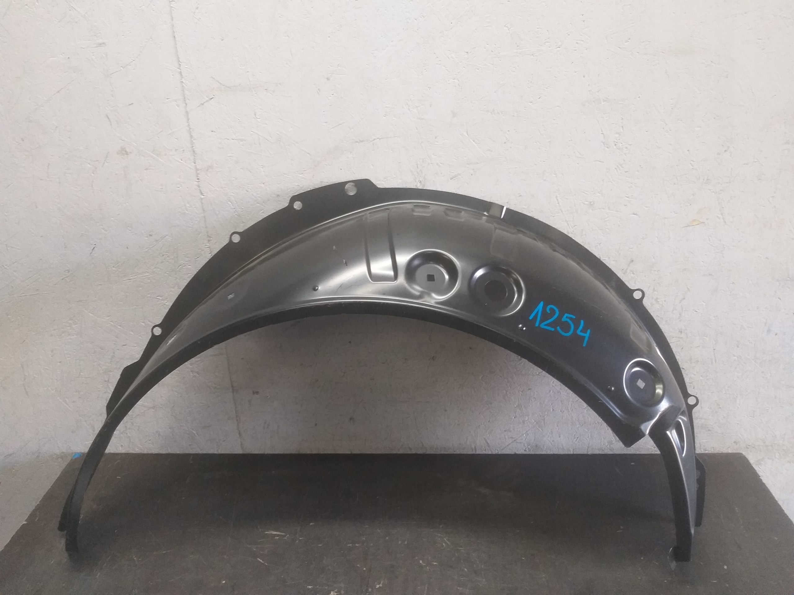 fender rear part right mudguard inner VW ID3 ID 3 ID-3 10A809411