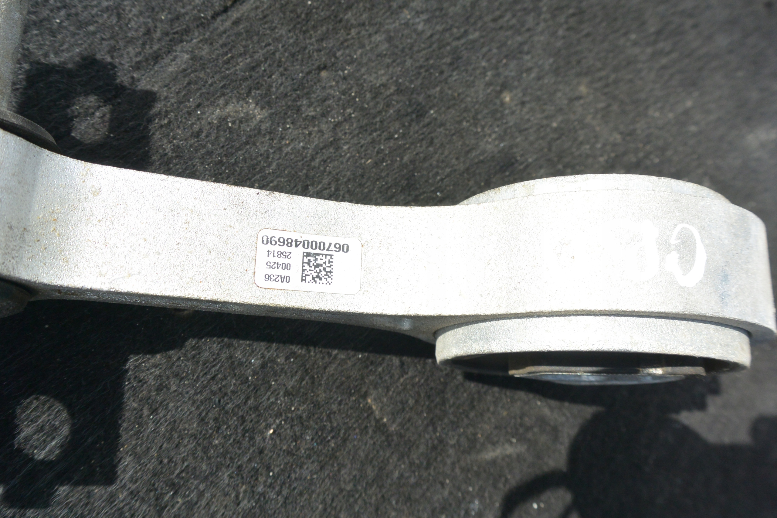engine mount 3.0B MASERATI QUATTROPORTE GHIBLI