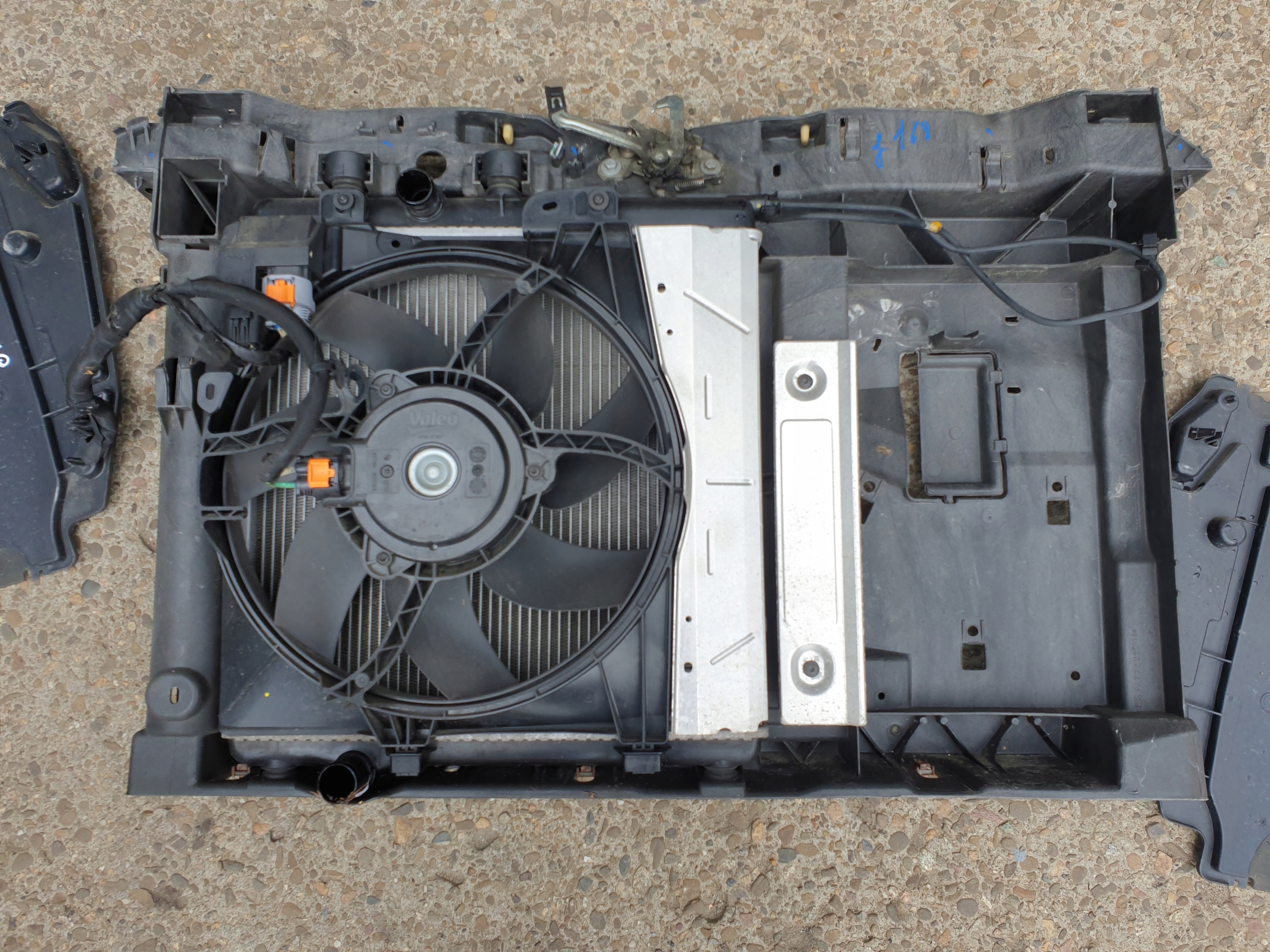 support panel for radiators pillar CITROEN C3 II 10- 1.4 VTI