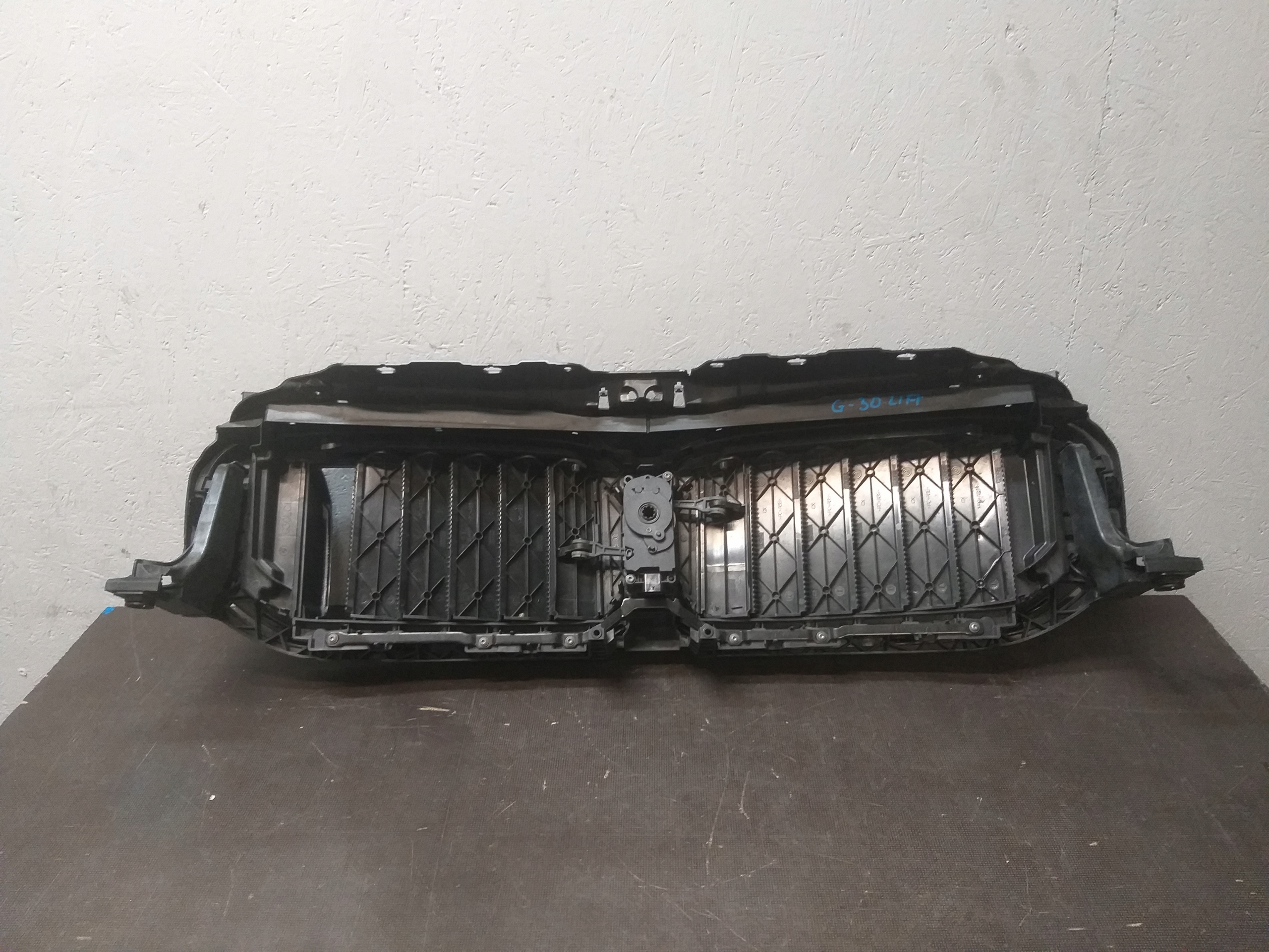 BMW 5 G31 Kühlergrill FRONTGRILL Kühlergitter - Thumbnail 7