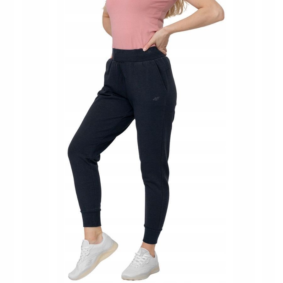 SPODNIE DAMSKIE 4F DRESOWE JOGGERY WYGODNE SPORTOWE NA CO DZIEŃ Marka 4F
