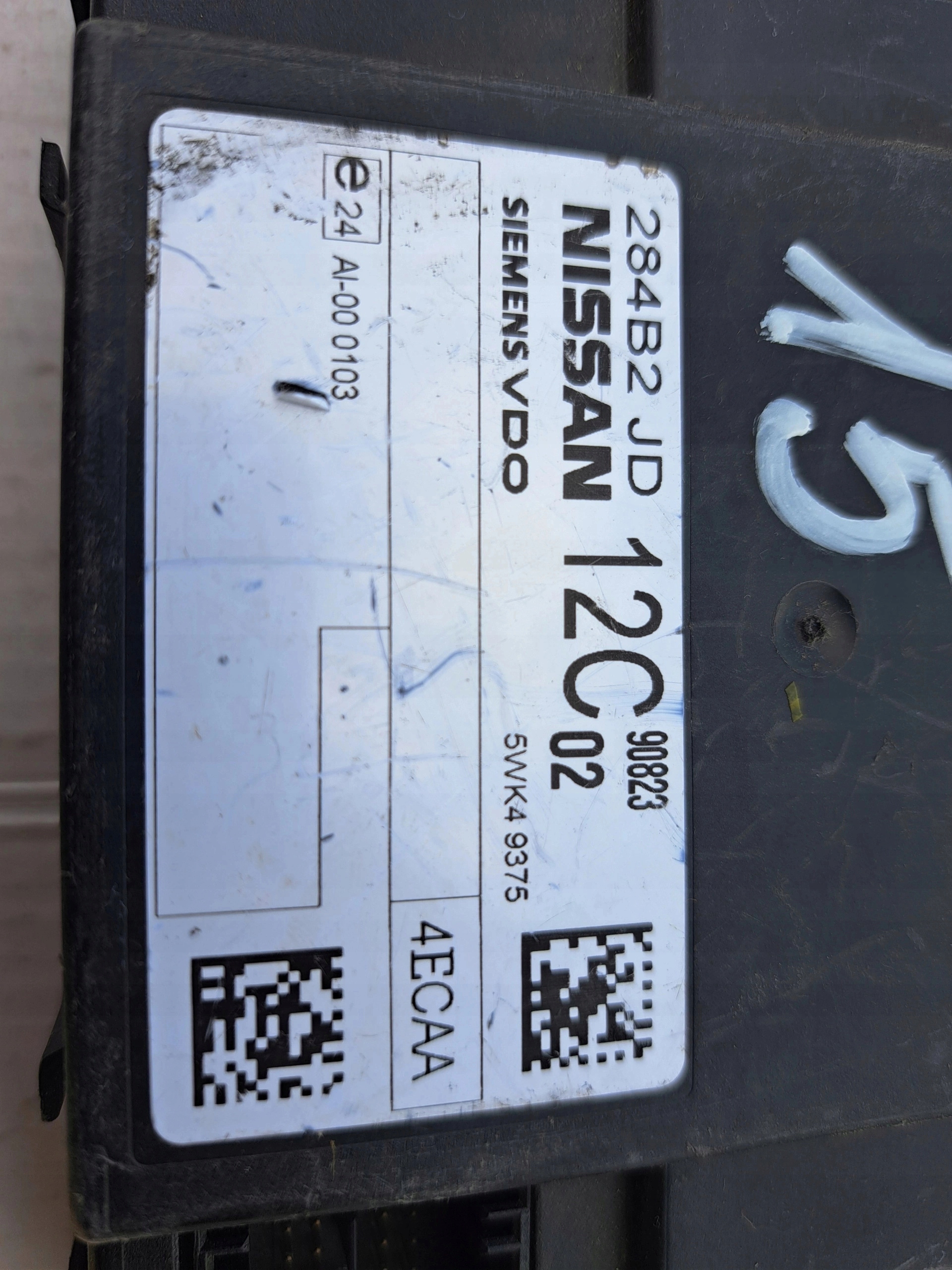 NISSAN computer ECU control unit 284B2JD 5WK49375