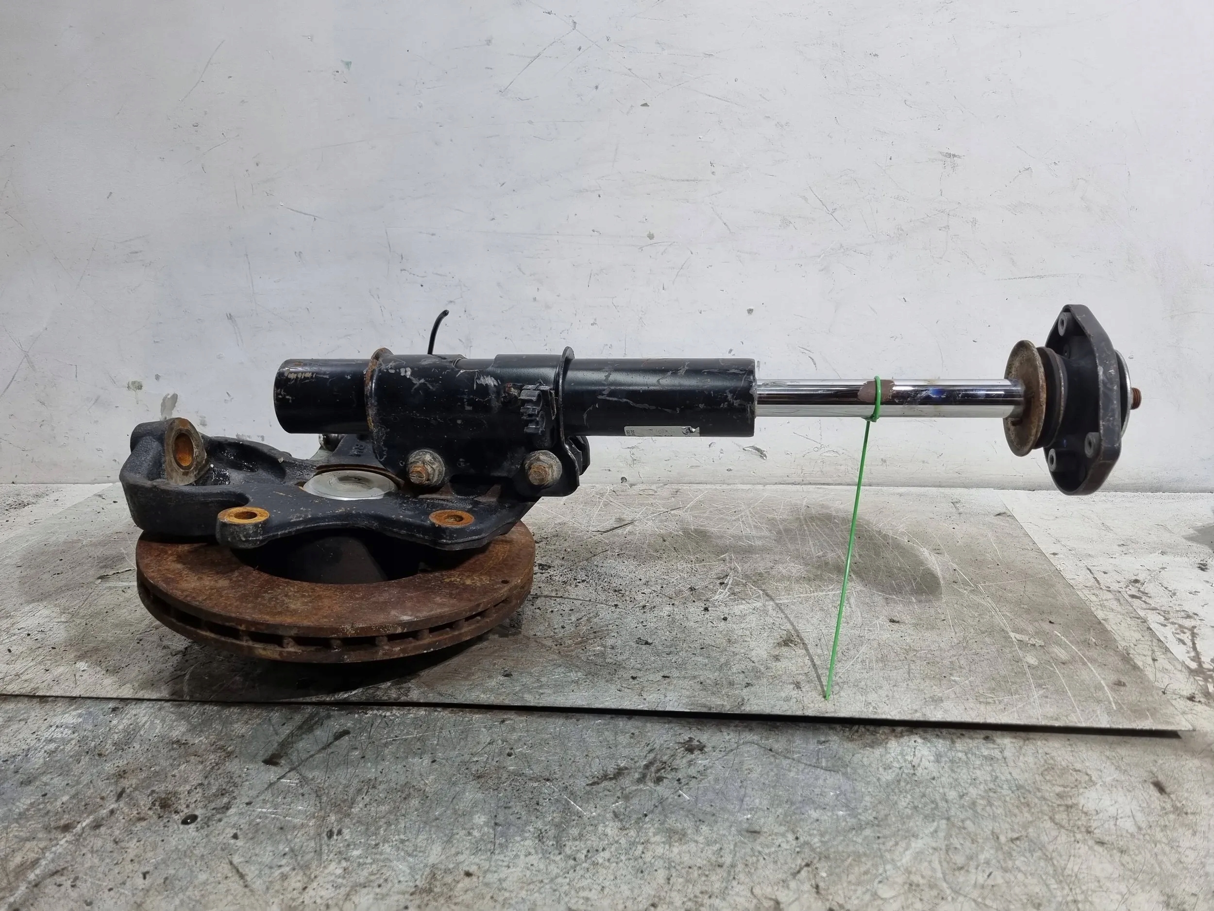 swing shock absorber right front MERCEDES SPRINTER W906 VW CRAFTER and