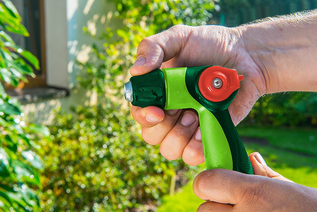 PISTOLET ZRASZACZ OGRODOWY REGULOWANY 15G703 EAN (GTIN) 5902062037756