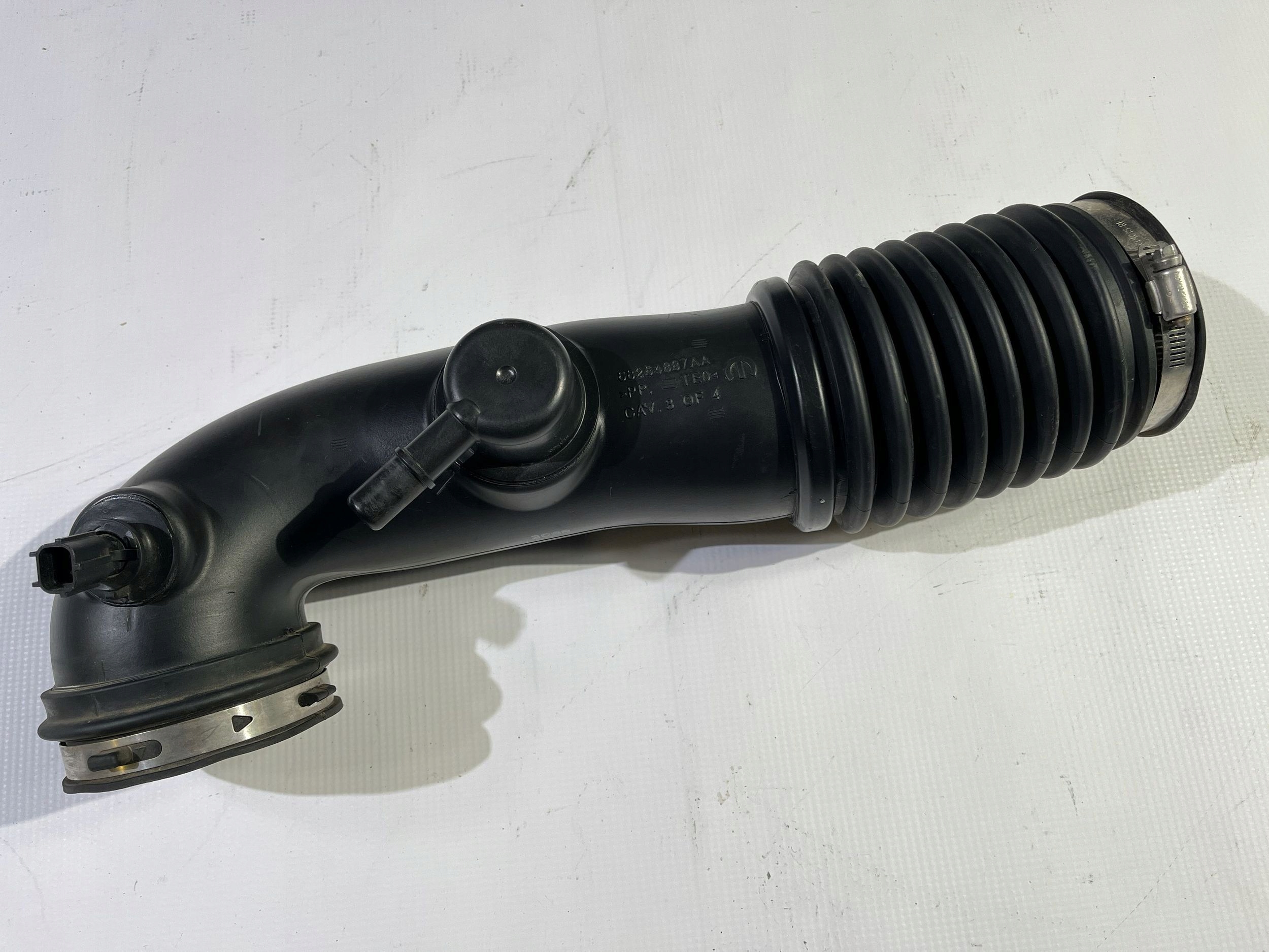 pipe dolotowa wiring air dolotu Dodge RAM 1500 2019