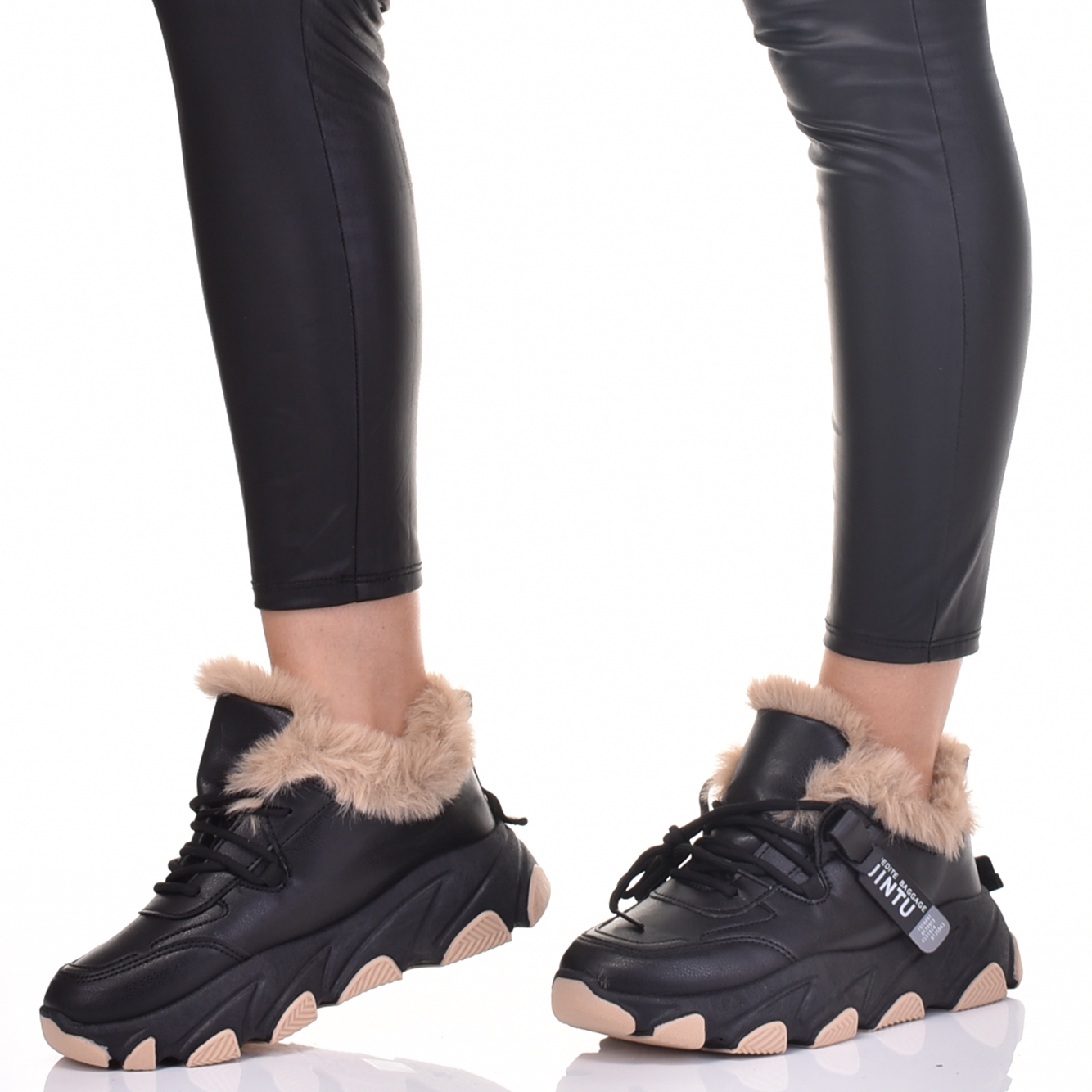 KOZAKI ŚNIEGOWCE SKÓRZANE FUTERKO DAMSKIE BUTY ZIMOWE SPORTOWE Kod producenta WP2O2-YK109KD