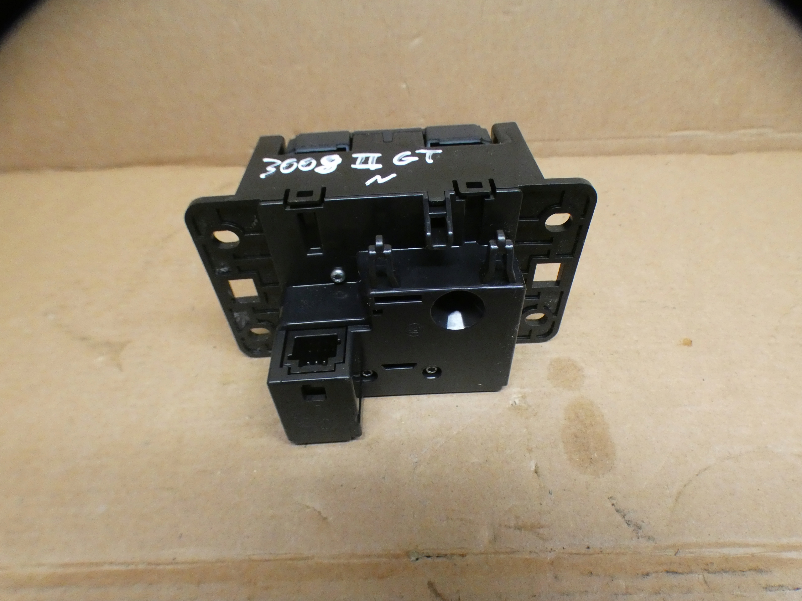 switch Panel changes of the gear Peugeot Citroen Opel 98440959ZD