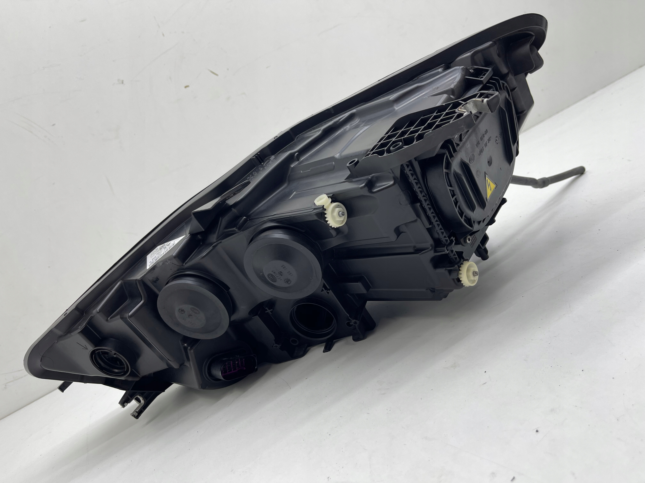 AUDI A6 C7 light reflektor right front BI-XENON XENON CALA original!
