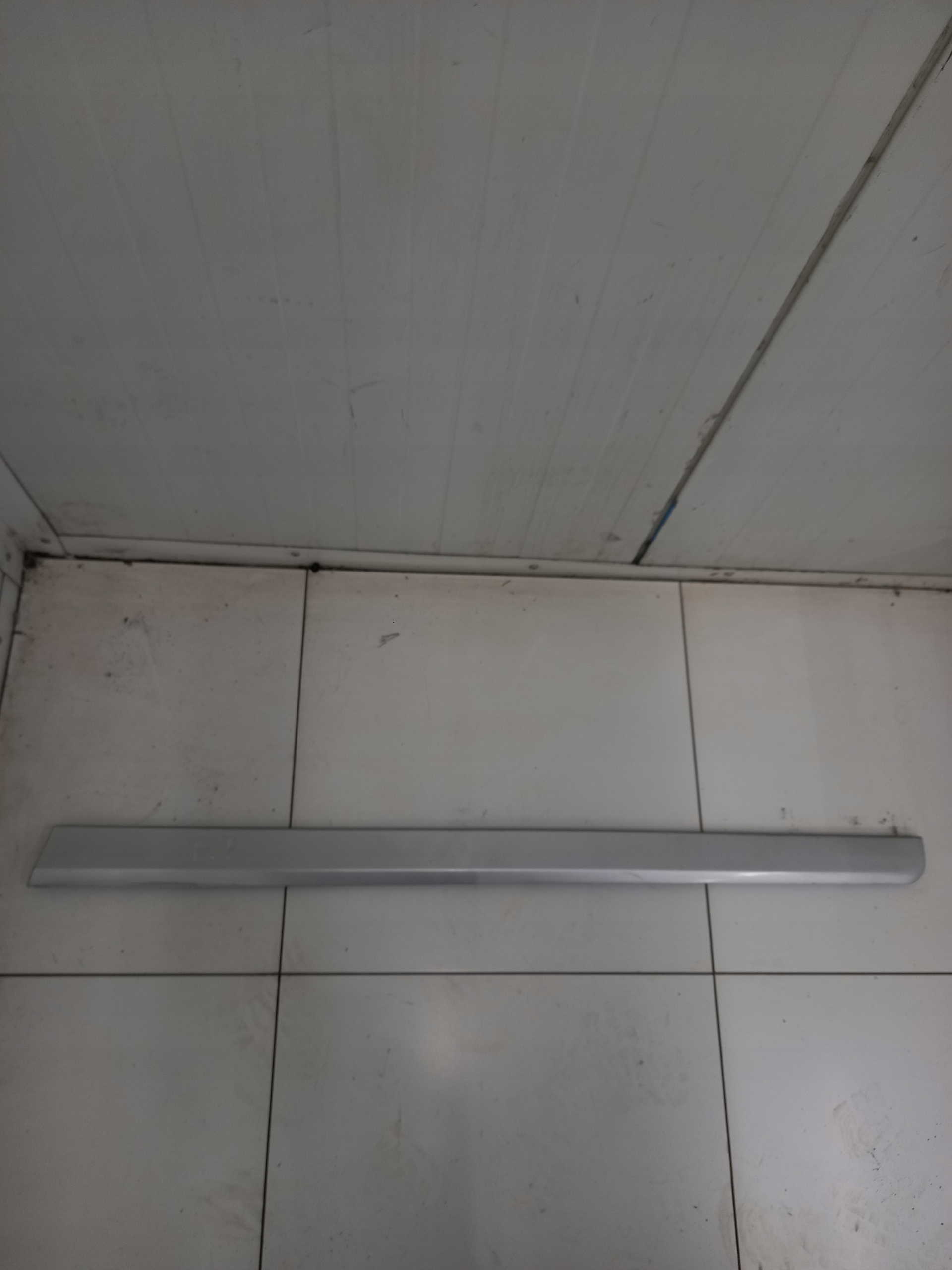 moulding door right front AUDI A4 B7