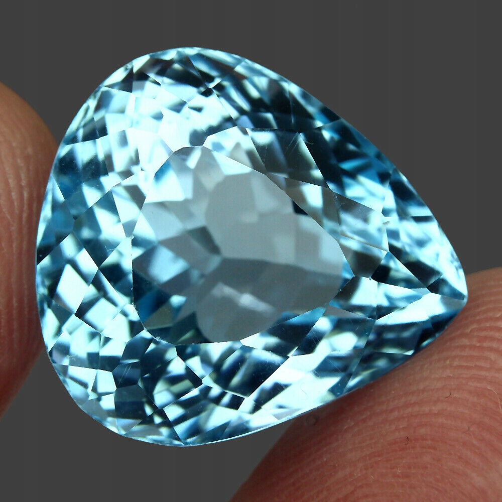 Sky blue topaz přírodní kámen Vvs 25.61ct
