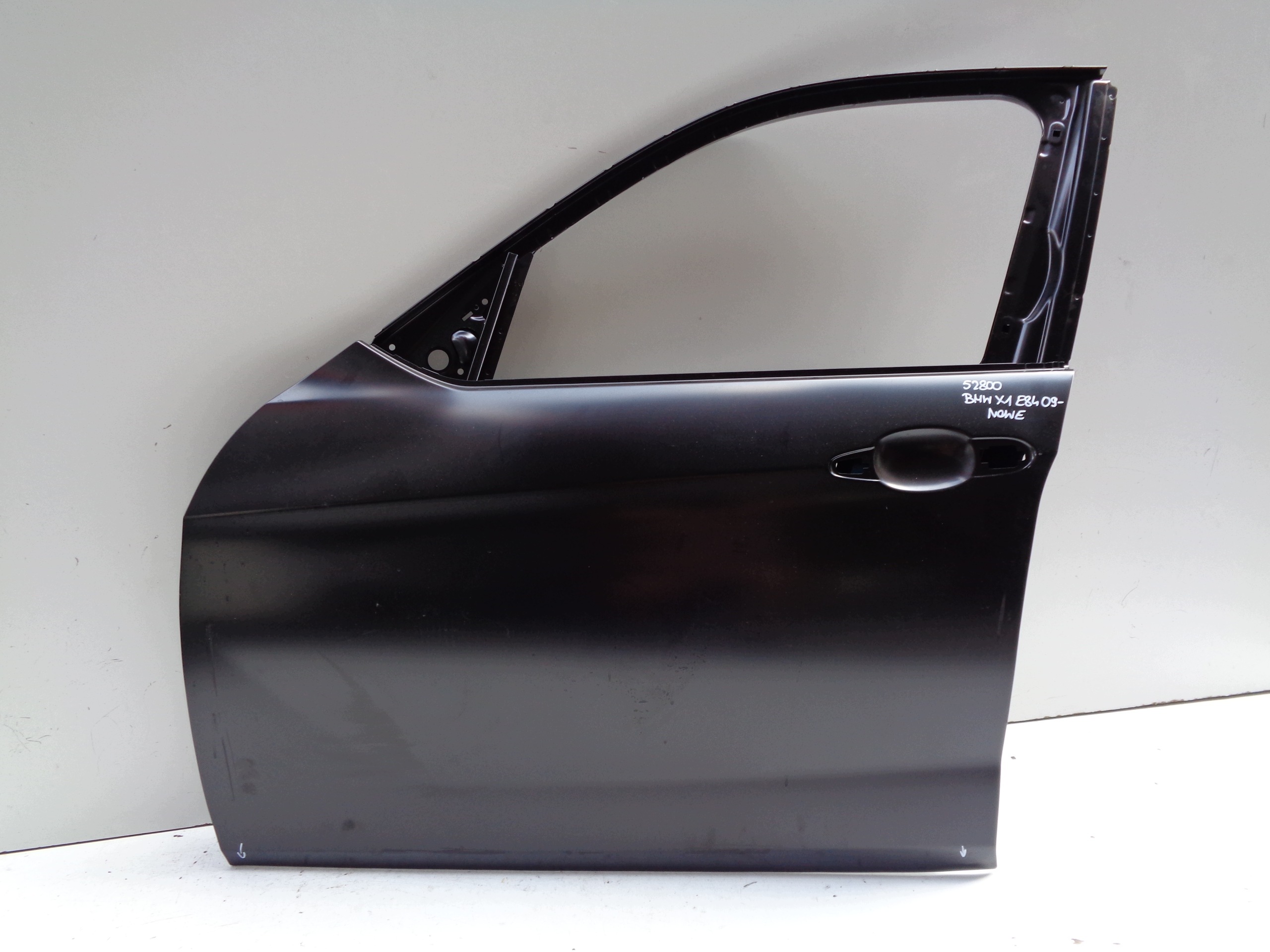 NO-WE-- door left front BMW X1 E84 09-15 NR 52800
