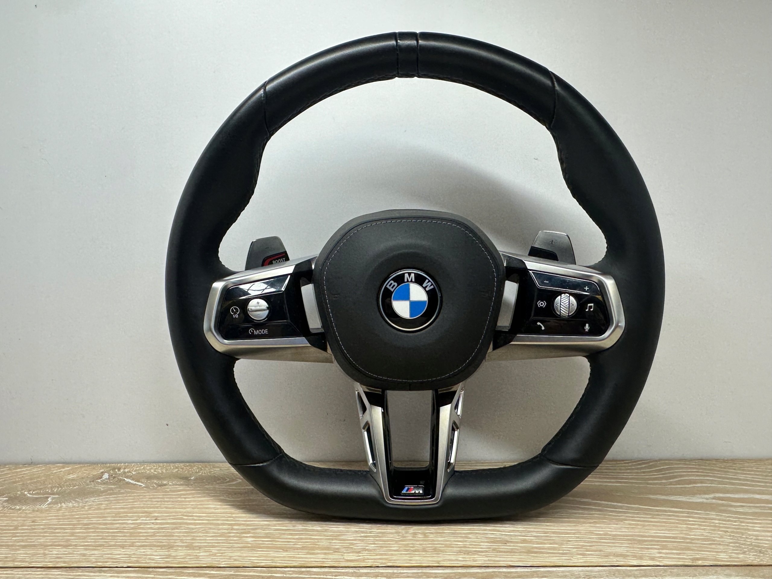 BMW G60 G61 G70 originál steering wheel, m-packet SPORT BOOST