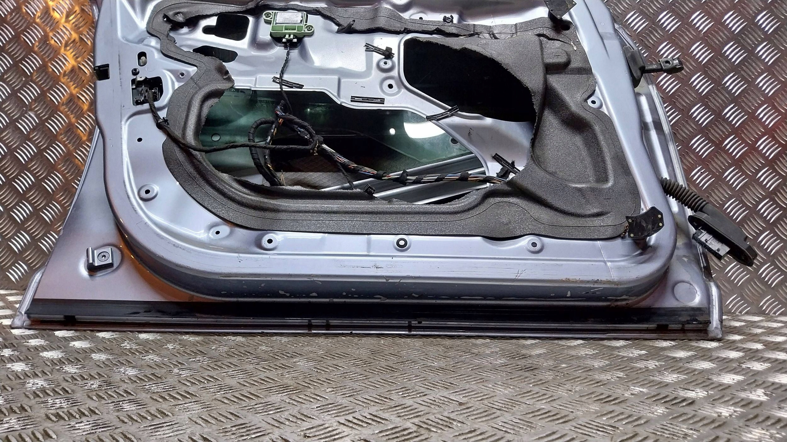 Tür vorne links BMW X3 E83 03