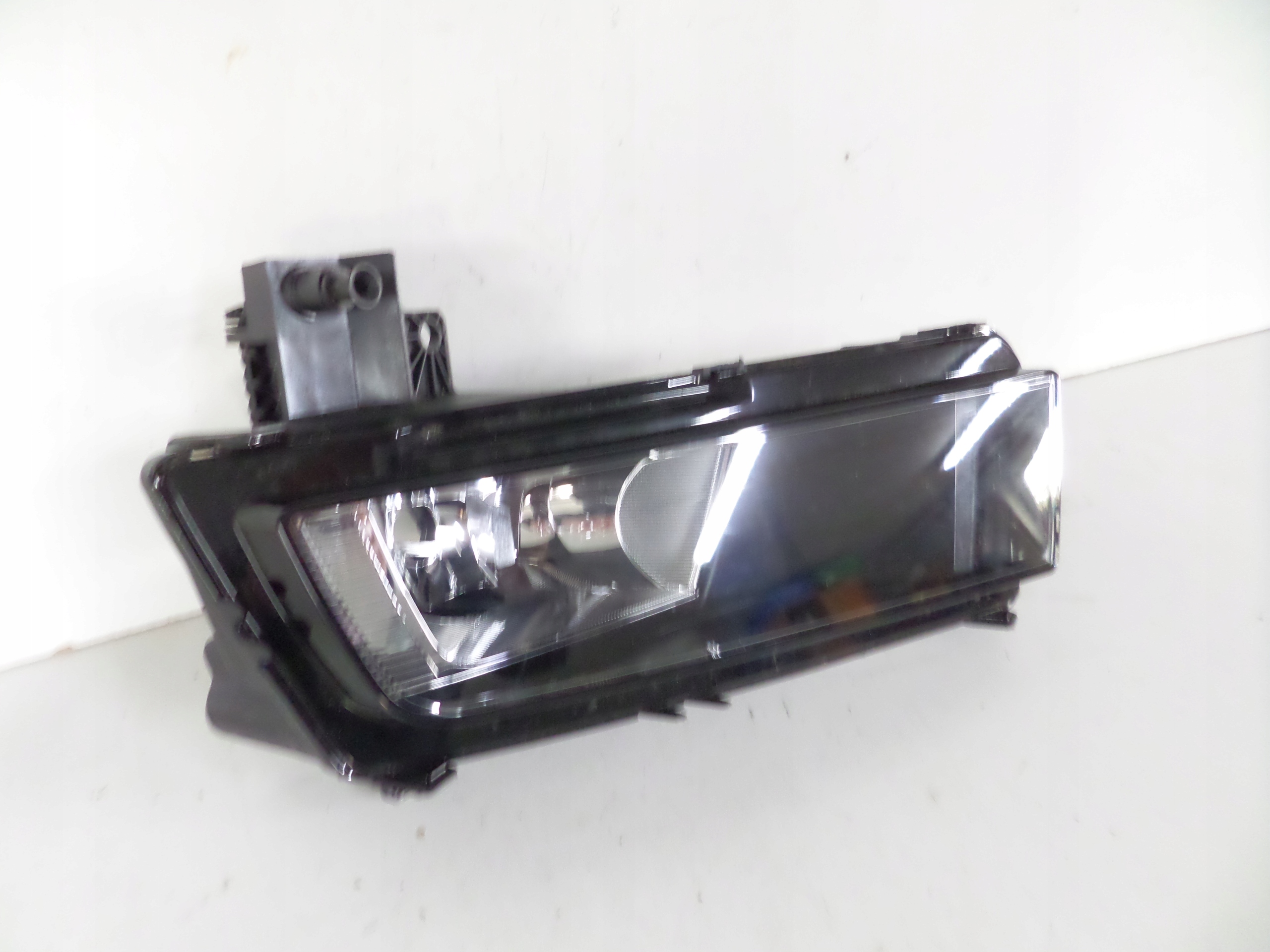 NEBELSCHEINWERFER LINKS VW TOURAN III 15
