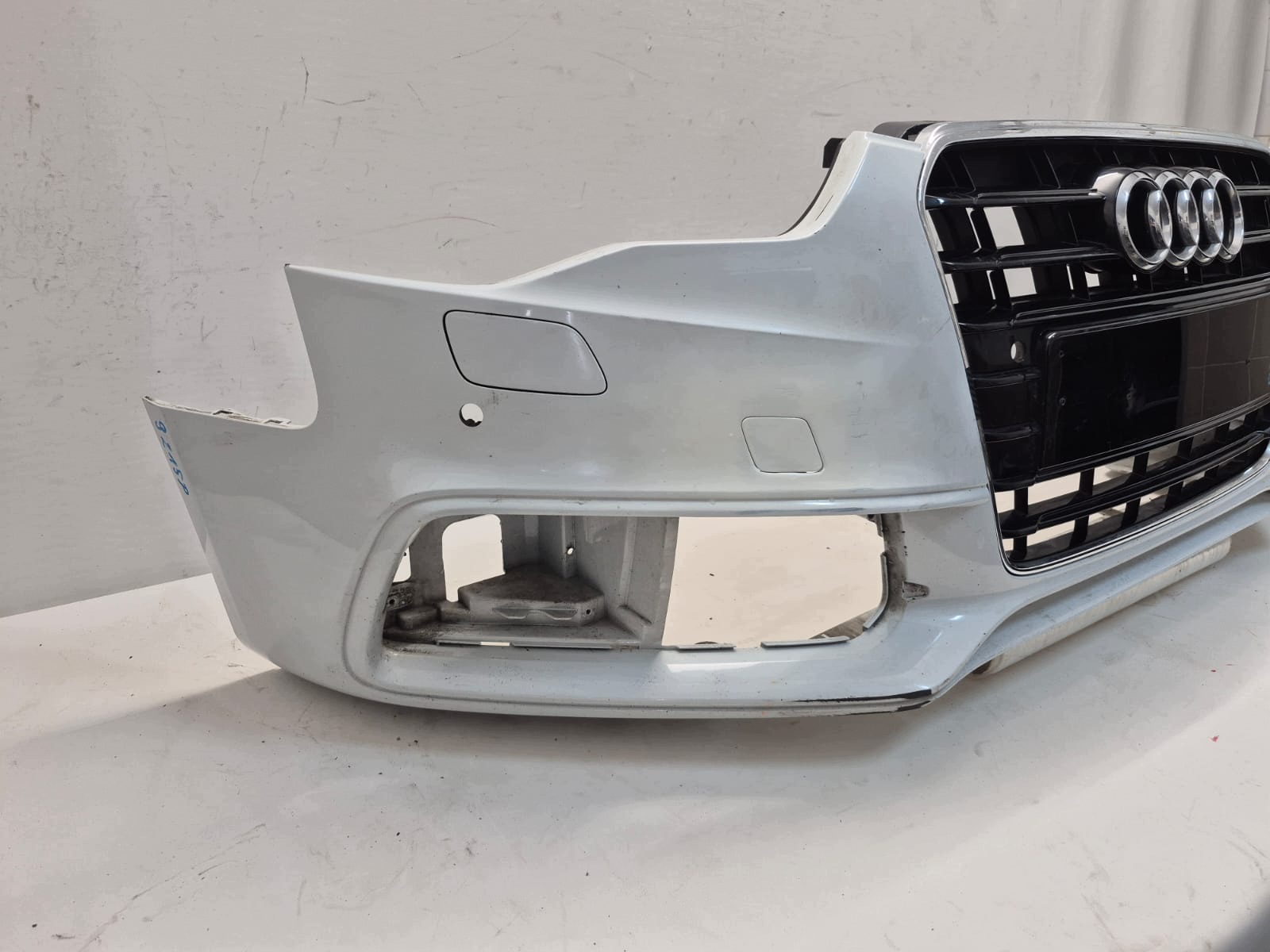 AUDI A5 and 8T S-LINE LIFT 12-16 bumper front front SPR PDC 8T0807437AM