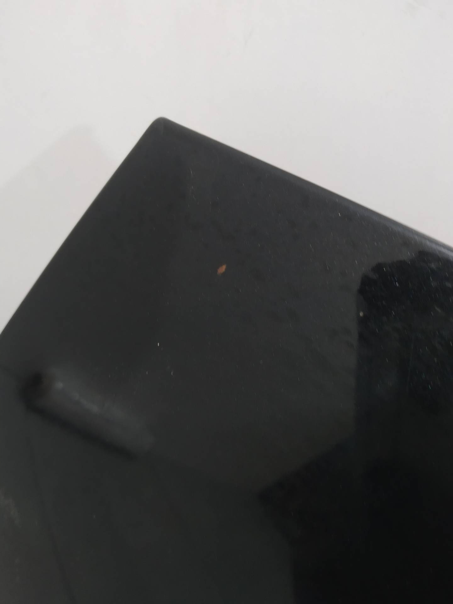 bonnet front 209 Toyota Yaris II (2005-2011)
