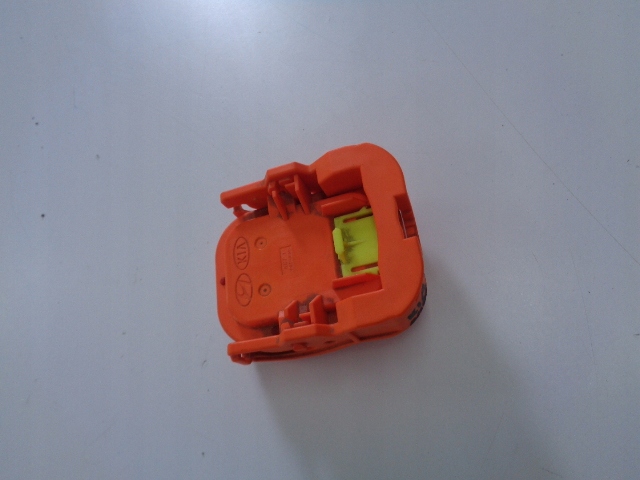 BEZPIECZNIK KIA NIRO I EV LIFT 2022 ROK