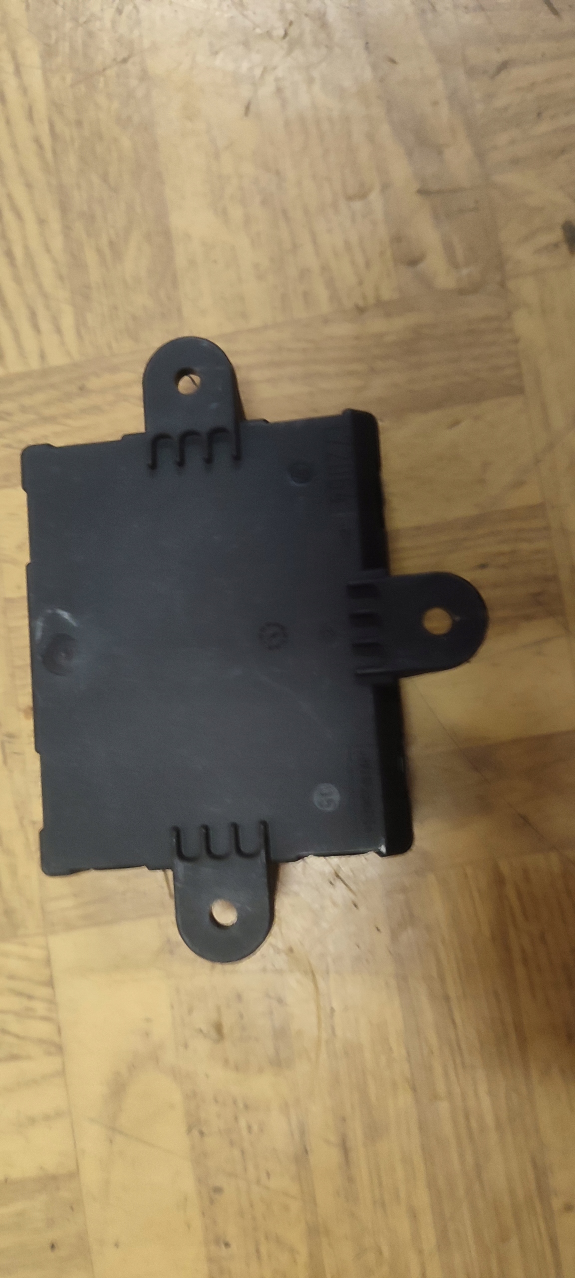 module door Jaguar XF X250 7G9T-14B534-BD