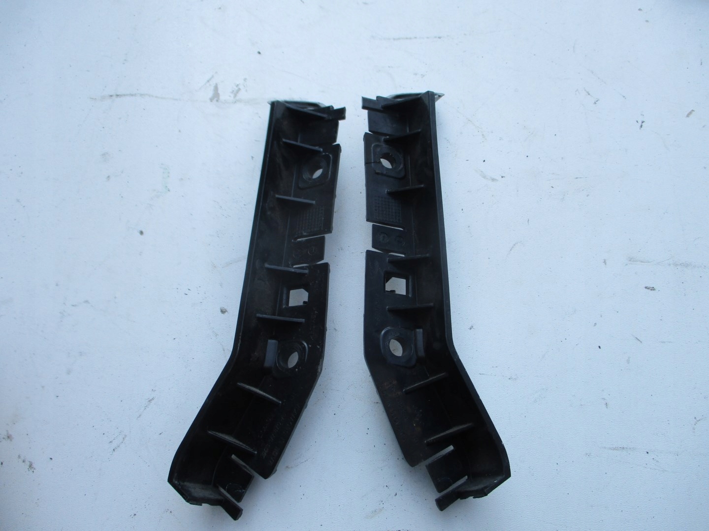bumper bracket JAGUAR E PACE J9C3-17A870-A
