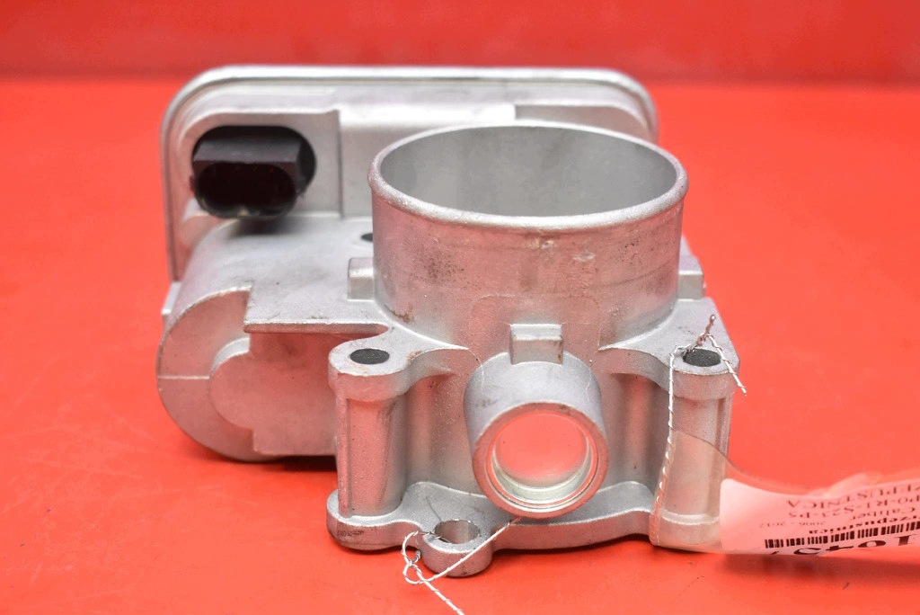 Valvola a farfalla 04891735AC DODGE CALIBER 1 e 2.0 16V 156 KM 06-12