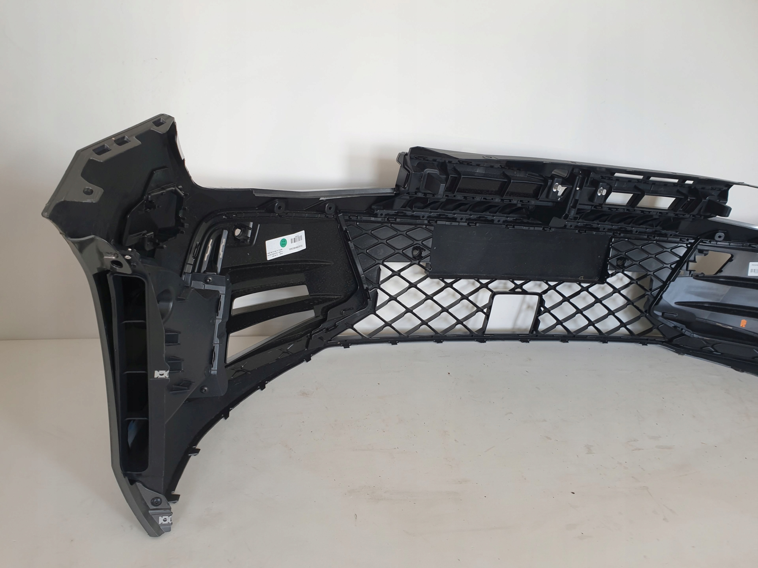 VOLKSWAGEN VW PASSAT B9 3J R-LINE 23-> bumper front grill LED PDC