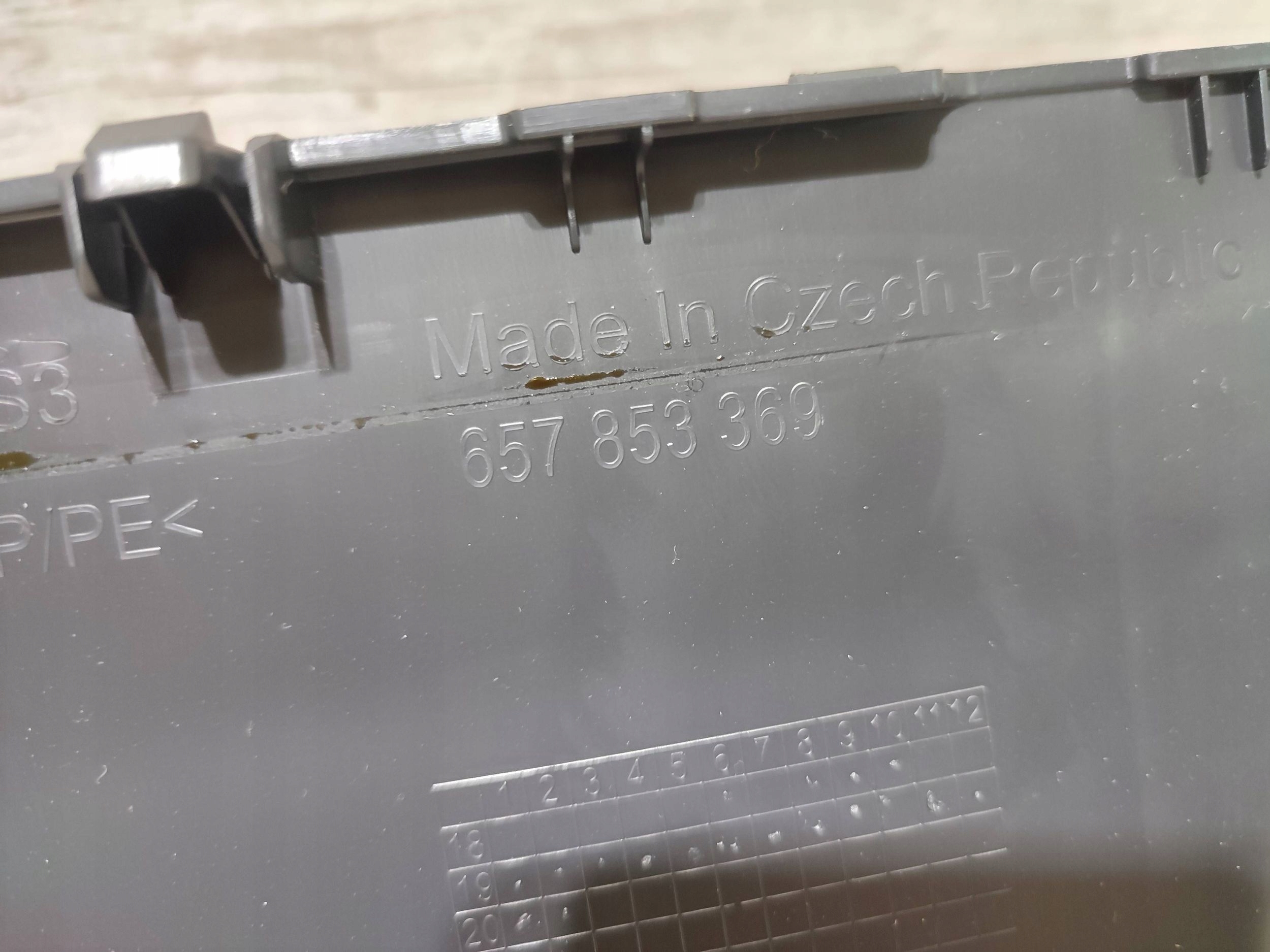 Skoda Scala 2020 left side moulding threshold front