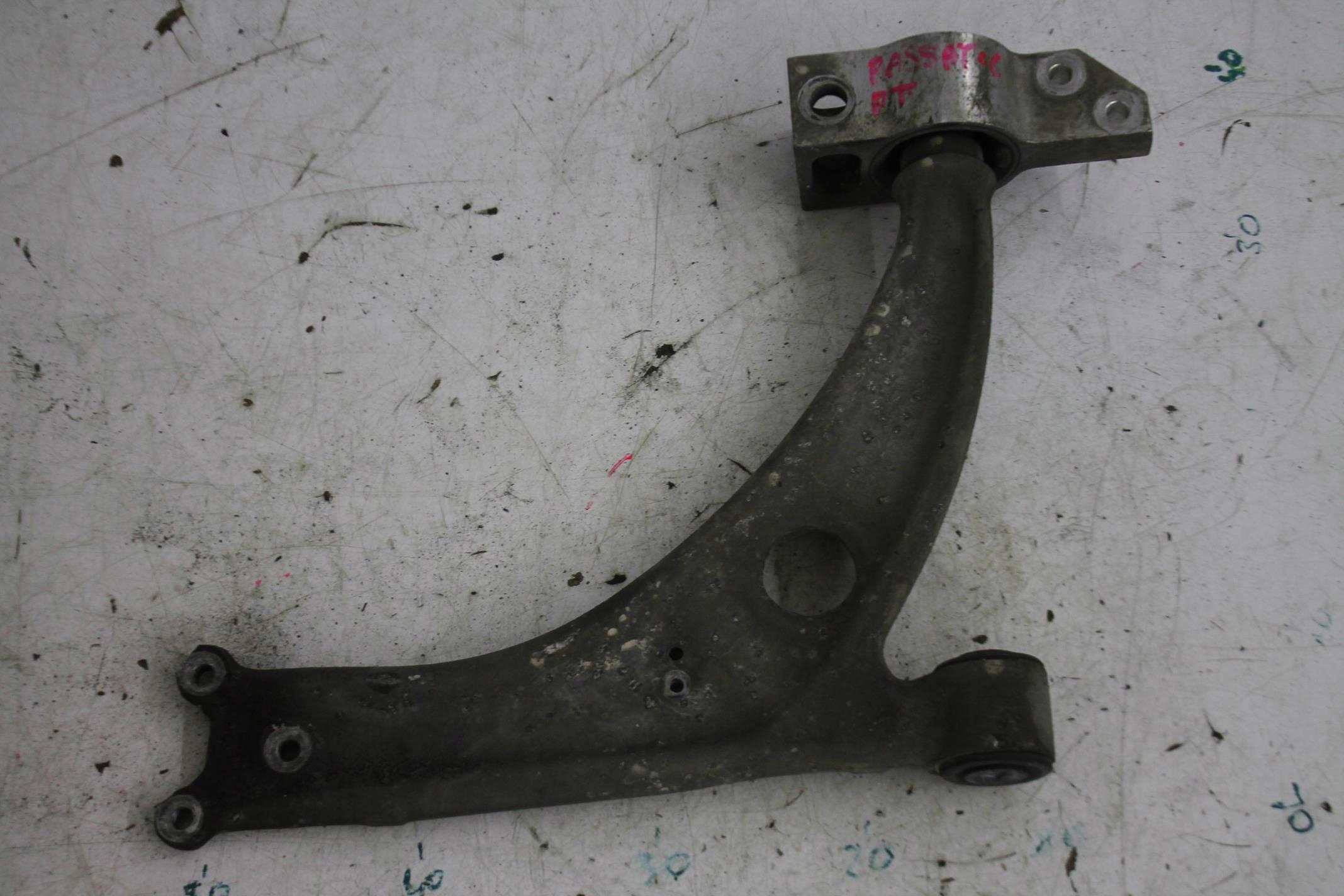 arm right front front VW PASSAT CC 08-16