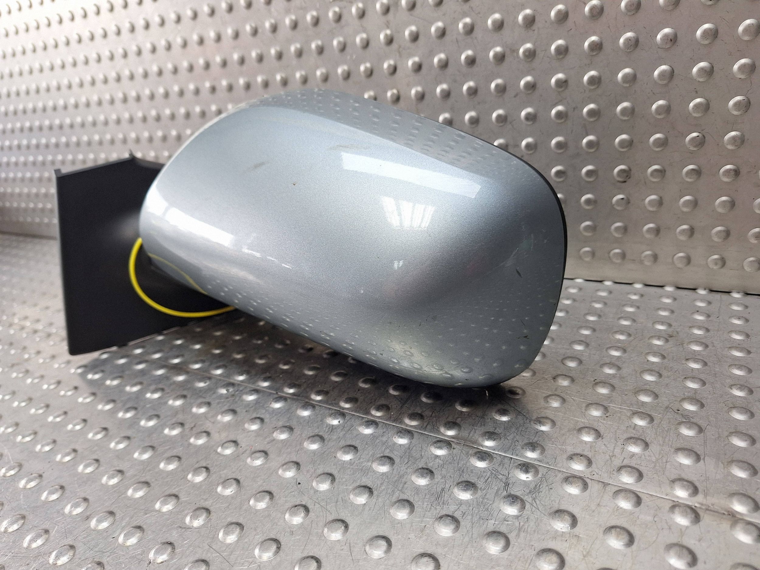 mirror left TOYOTA YARIS II 06-11 3 PIN EUROPA
