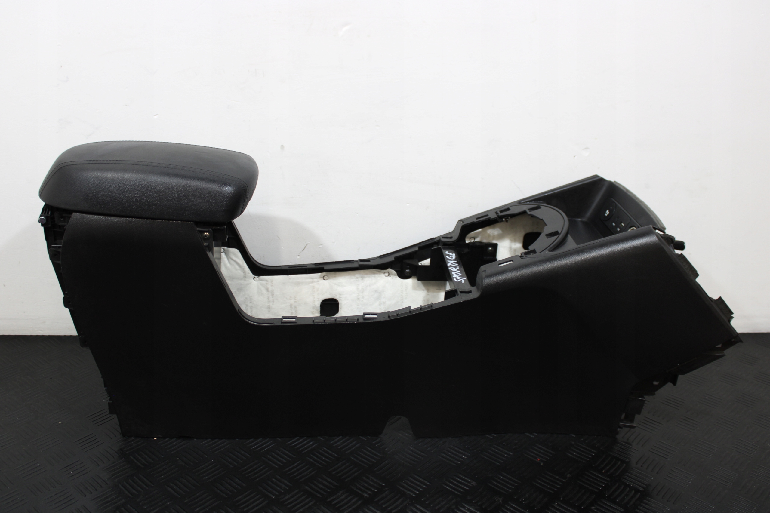 TUNEL central armrest KIA SPORTAGE III 3 LIFT