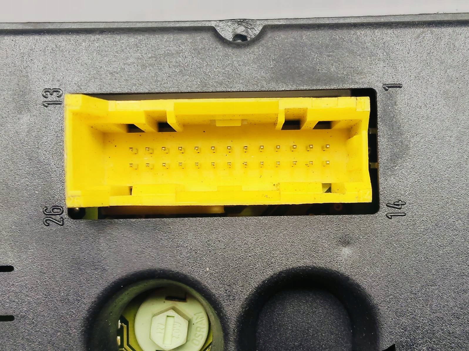 display Opel ZAFIRA A 2.0 DTL 090589755