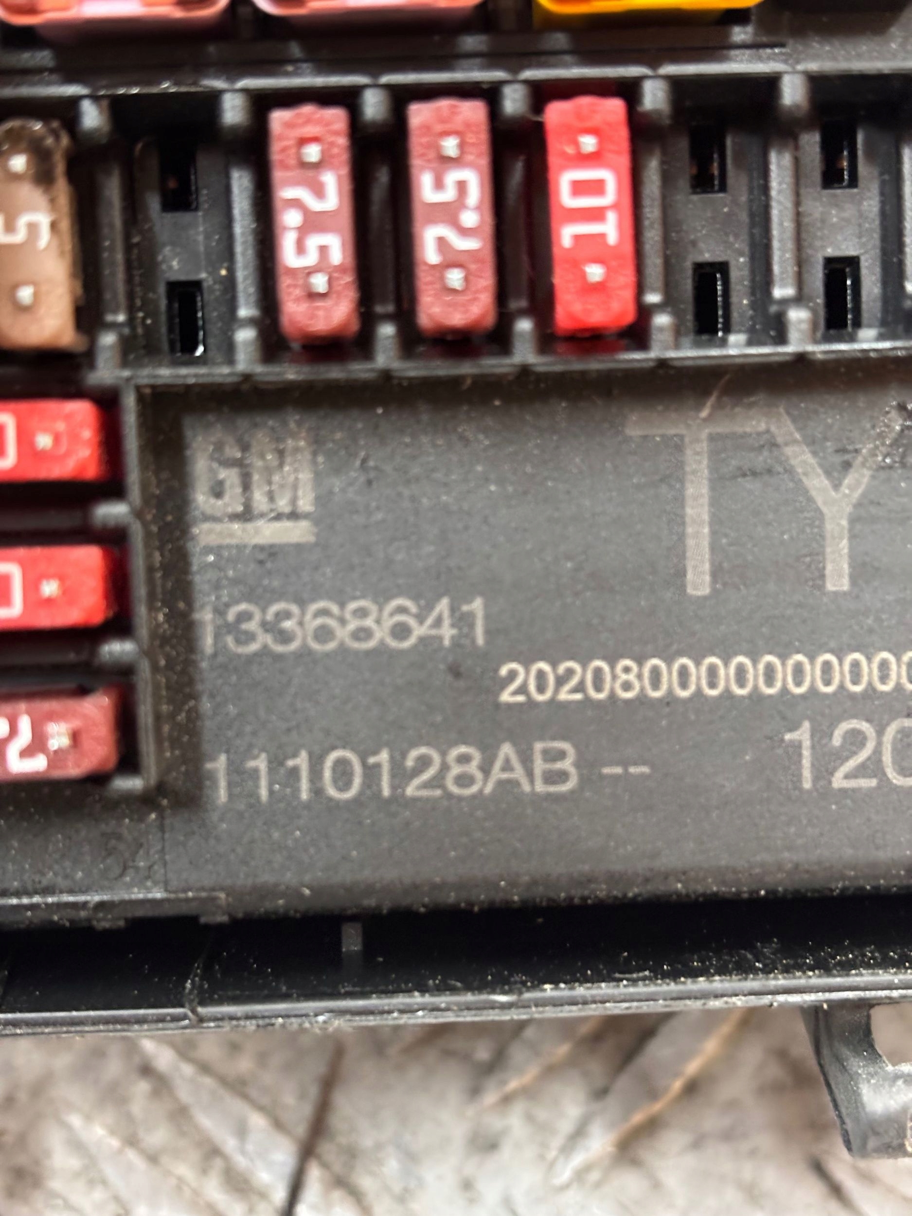module BSI OPEL ASTRA IV J 13368641