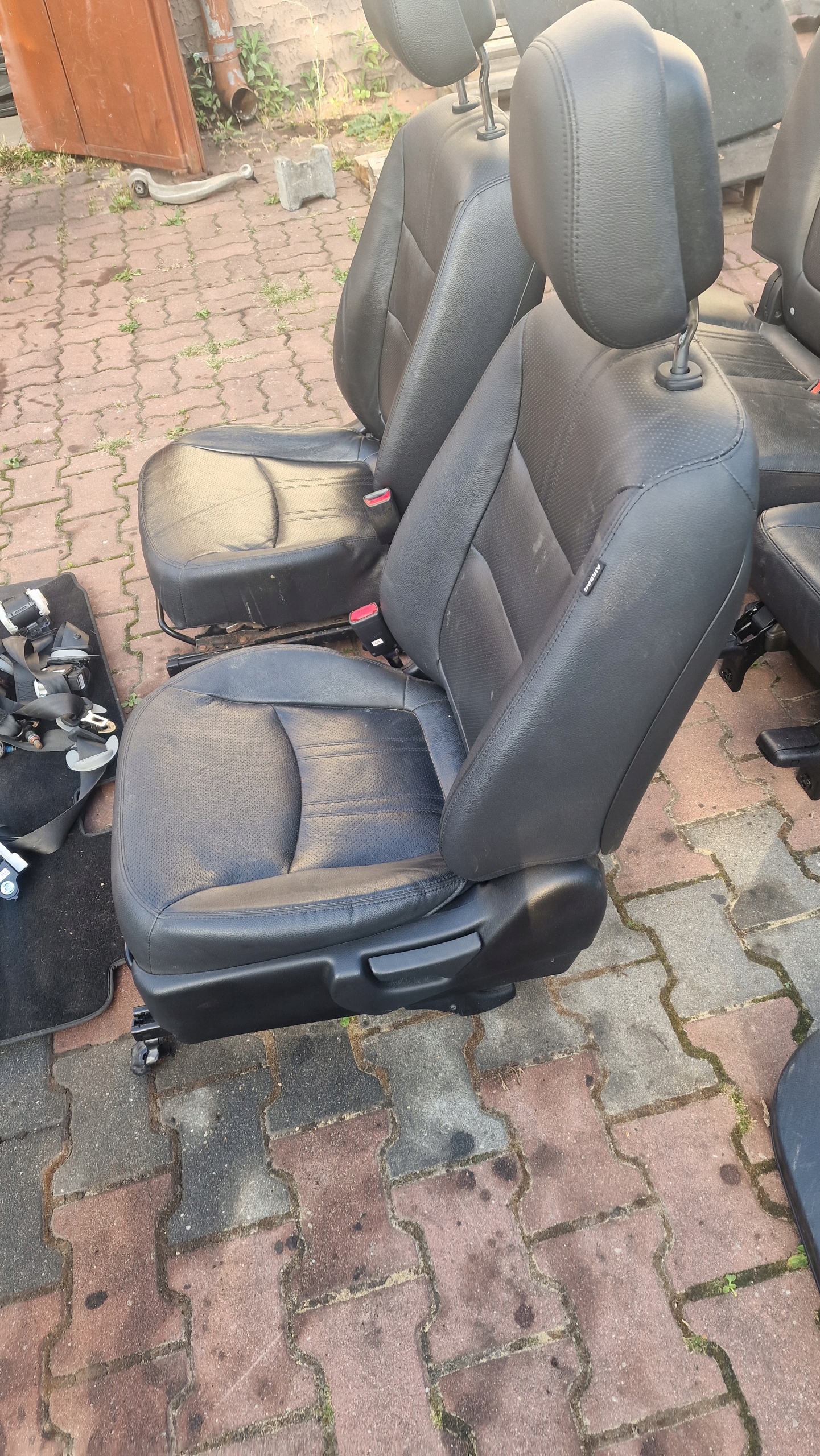 кресла диван ремни 7 kia SORENTO II РЕСТАЙЛИНГ