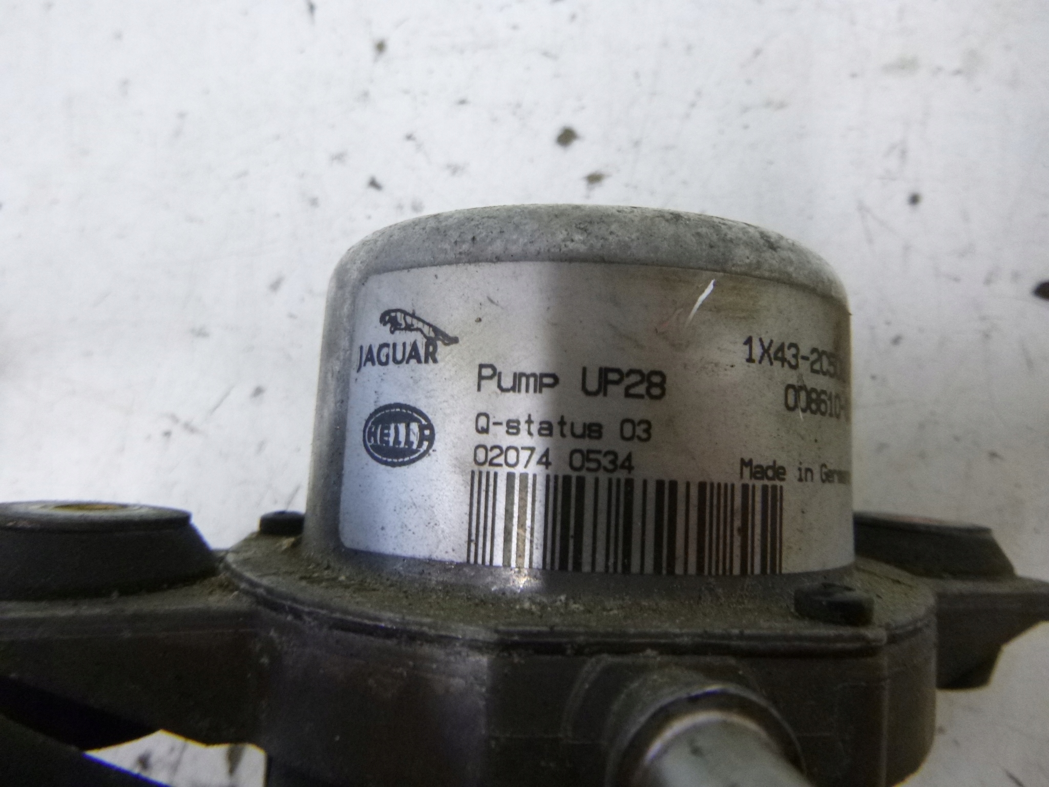 PUMPA CIRKULACIJE VODE ELEKTROVENTIL JAGUAR X TYPE 2.1