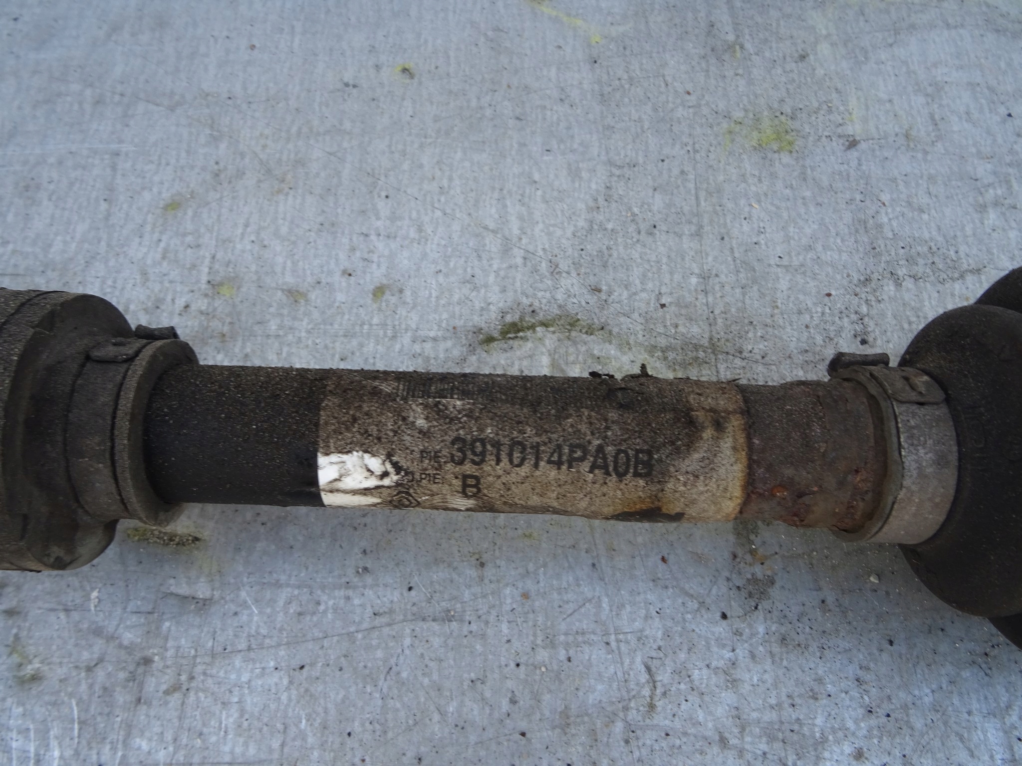 RENAULT KADJAR semi-axis left 391014PA0B 1.2 TCE