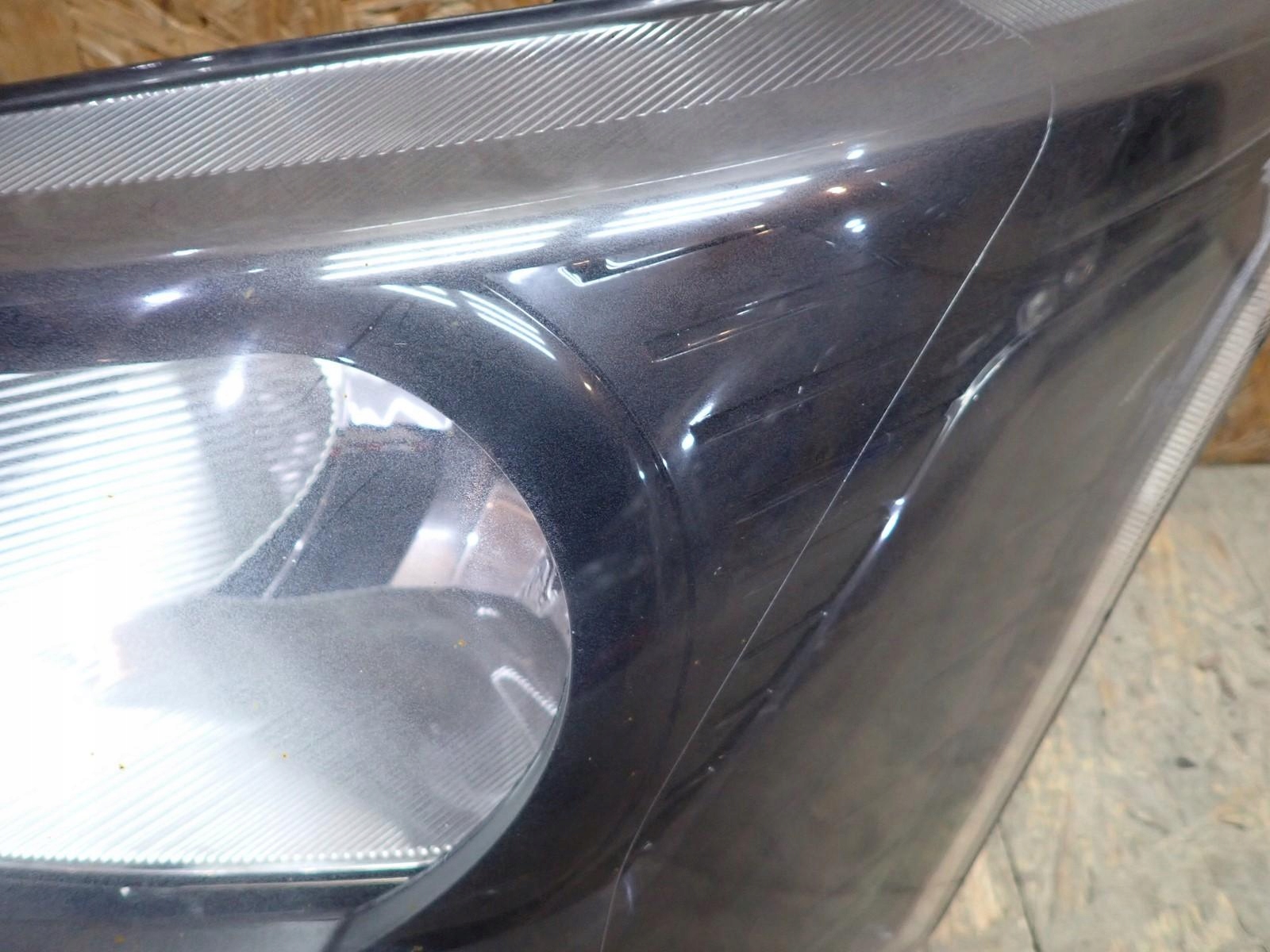light right REFLEKTOR right FORD TRANSIT MK8 VIII 2013- GK31-13W029-BC