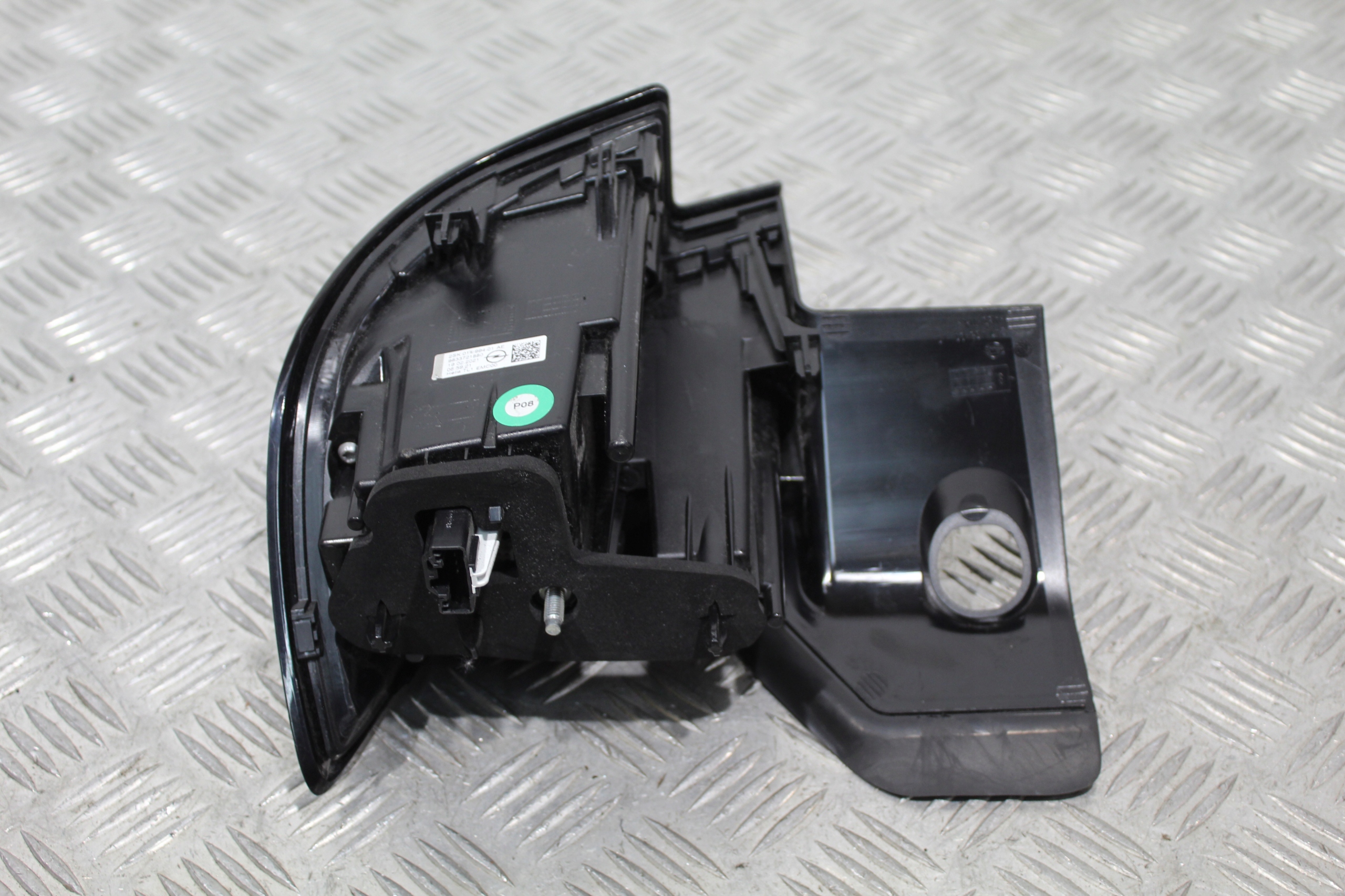 light bodywork rear part OPEL MOKKA B 9833721880