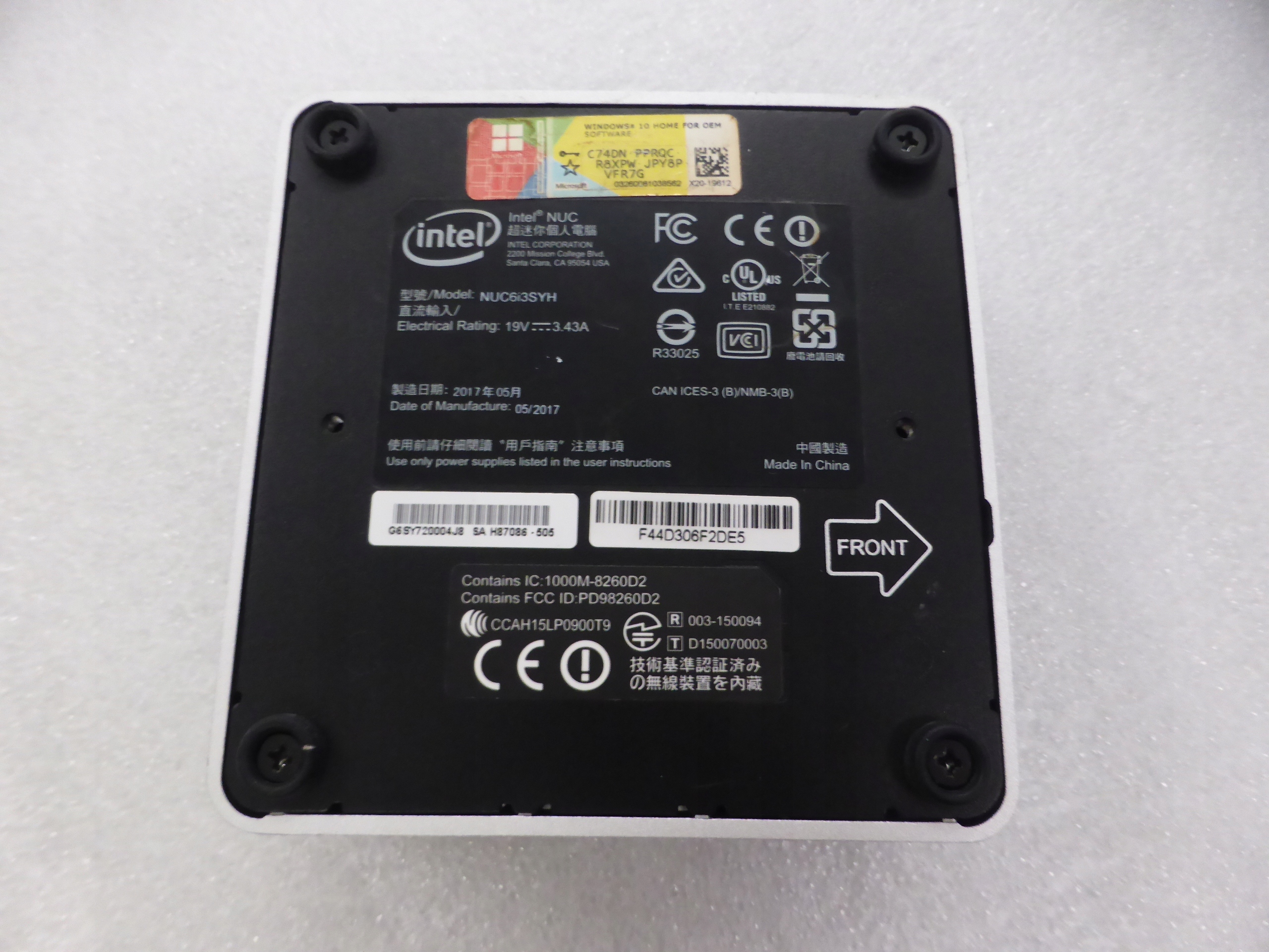 Intel NUC NUC6i3SYH Micro PC i3-6100U 2x2.3GHz 8GB 240GB SSD WIFI Win 10 B Typ pamięci RAM DDR4