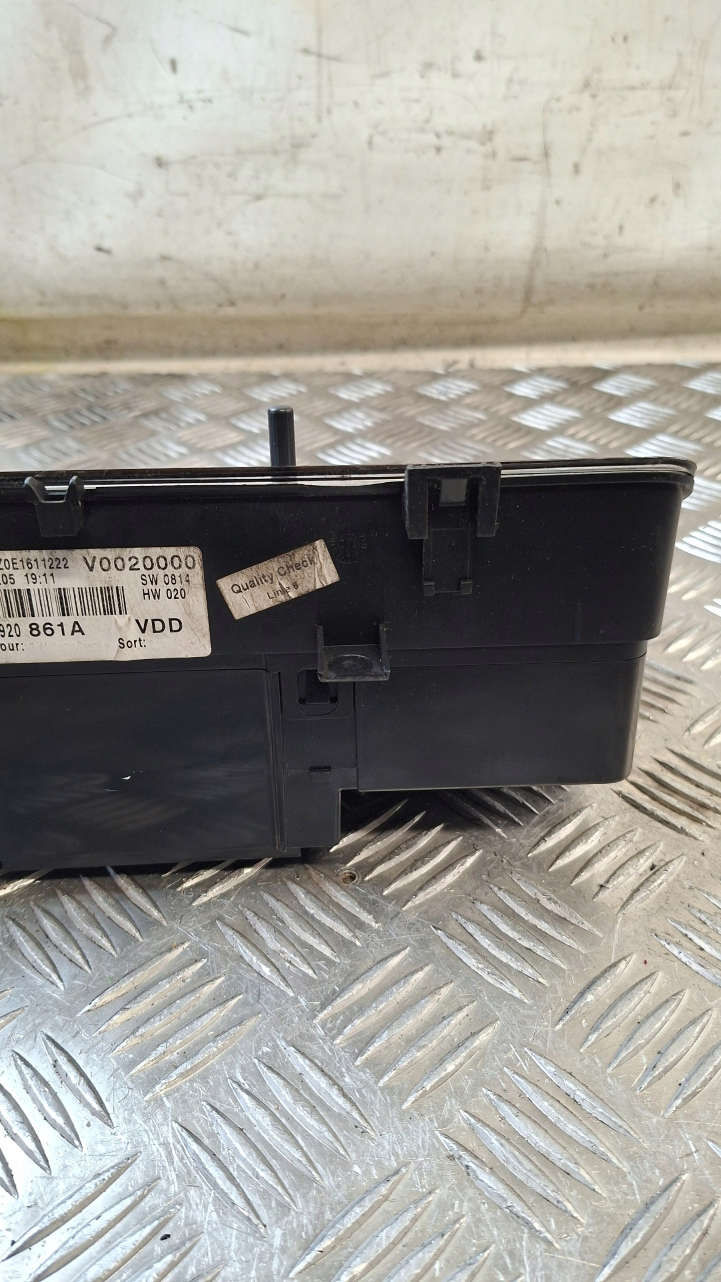 budíky budiky VW TOURAN a 1.9TDI