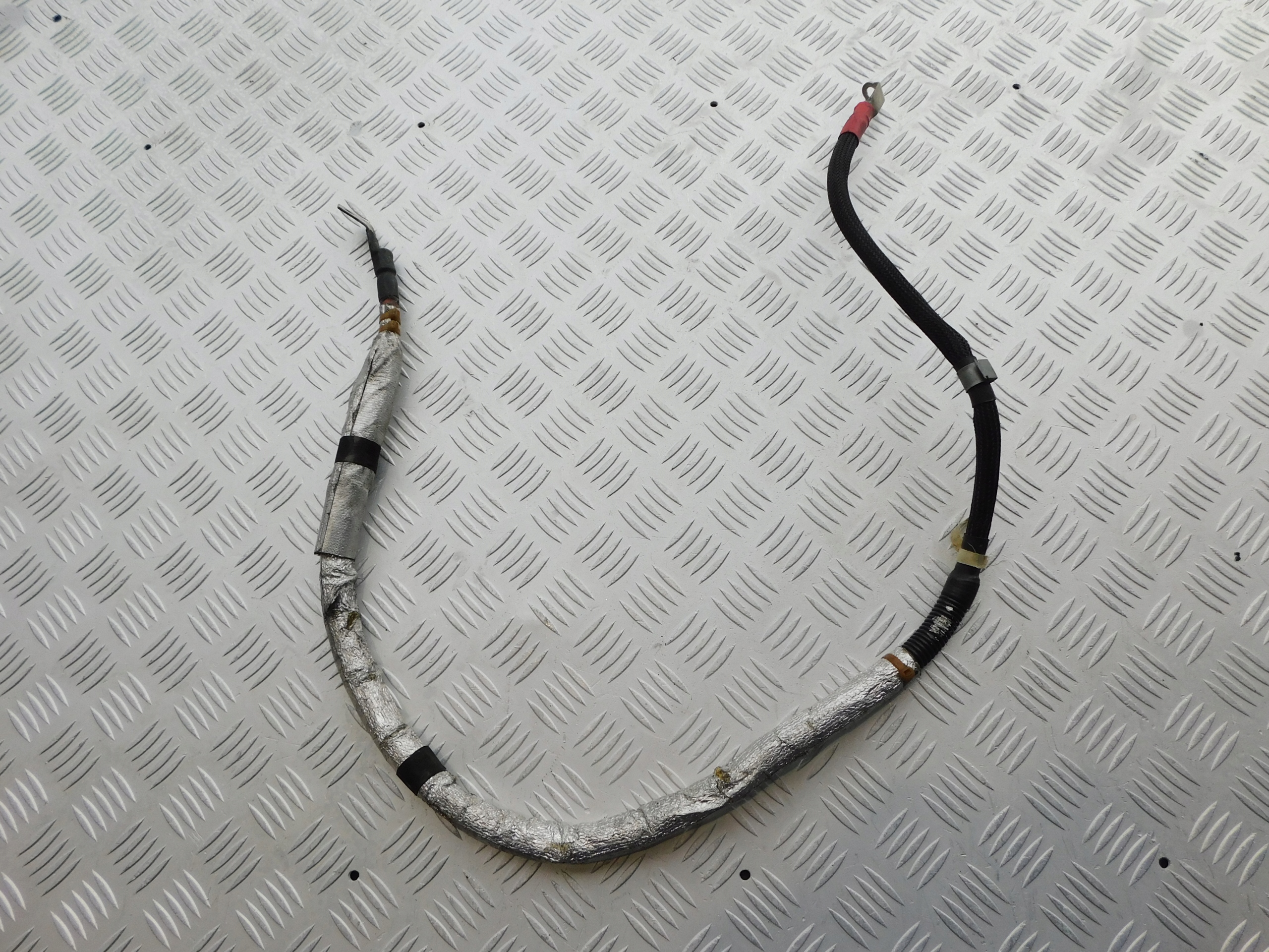 Mercedes GLE kabel plusowy Original OEM