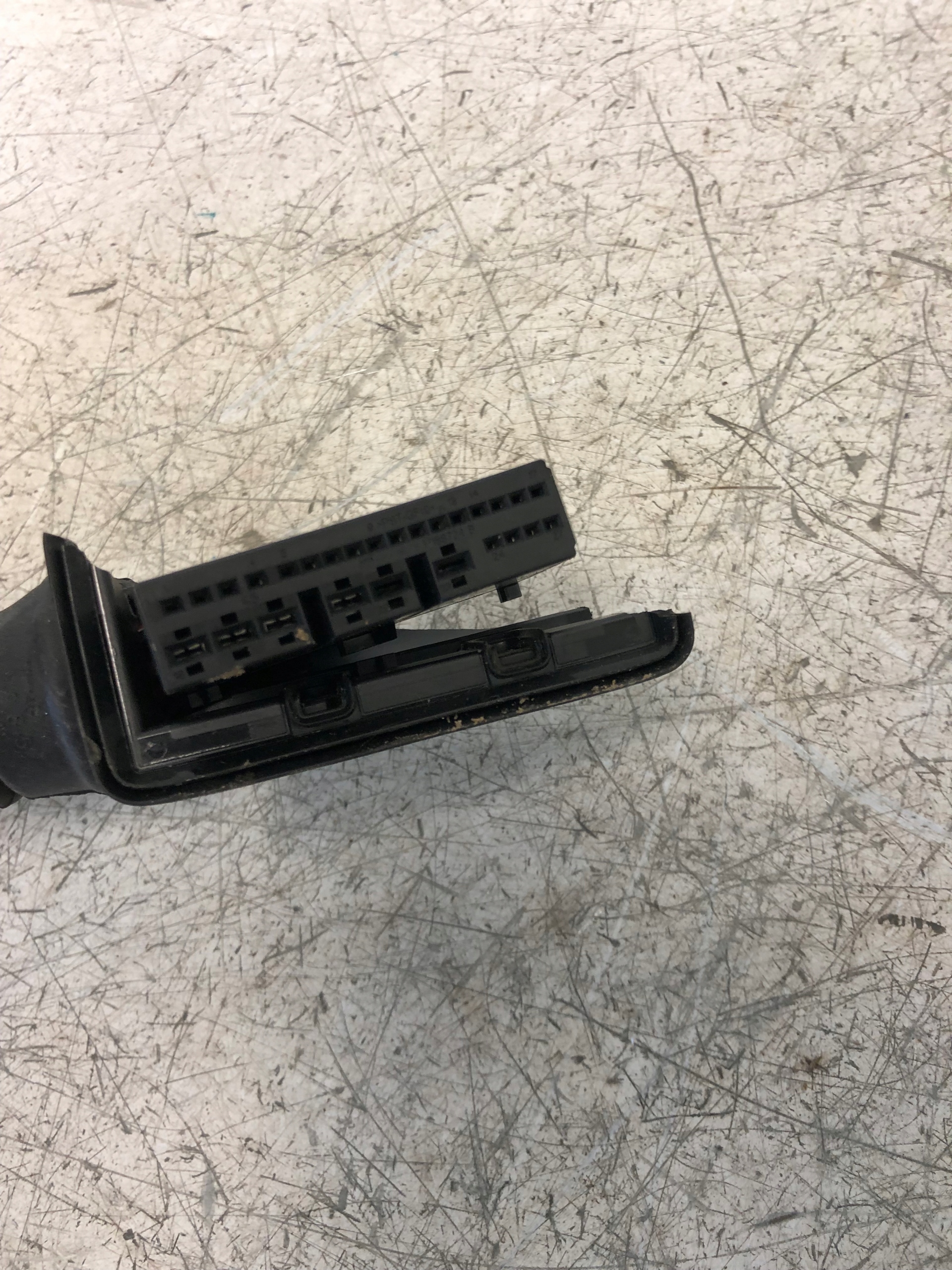 bundle door left front SKODA KODIAQ 566971120FK