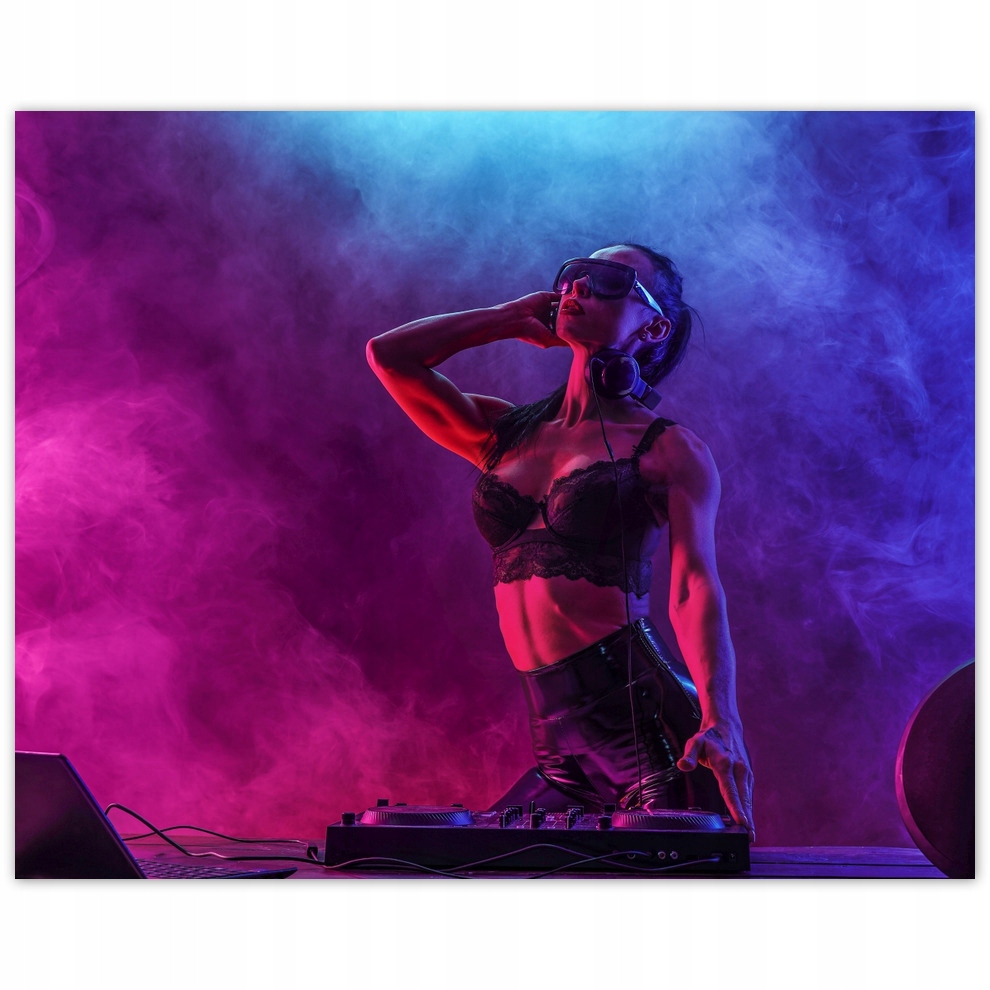 

Plakaty 50x40 DJka Kobieta Dj
