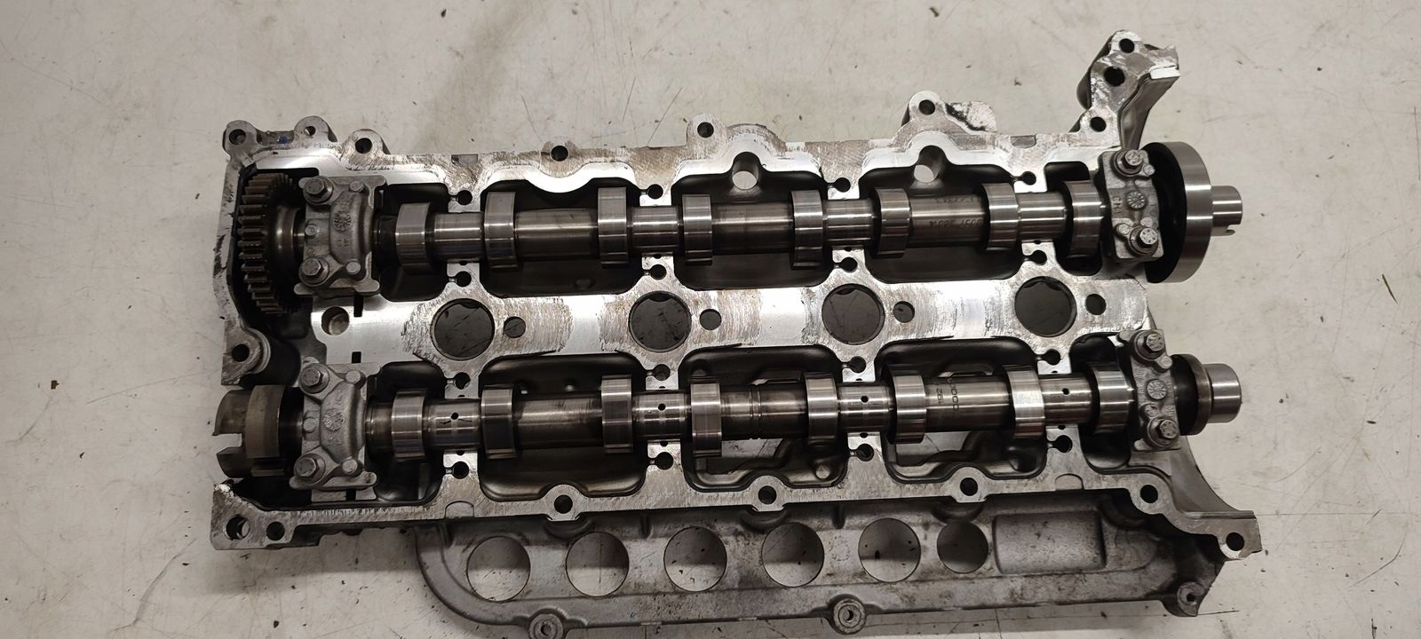 TESTATA Motore Opel Vivaro 2,0 DCI