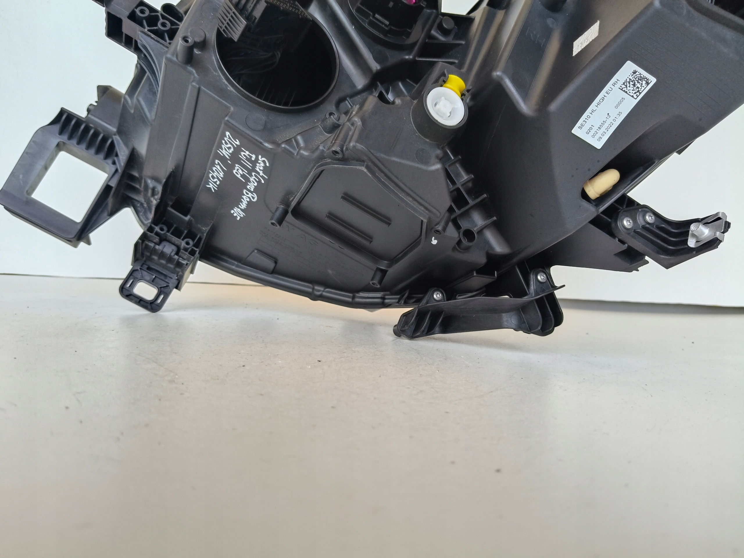 light right REFLEKTOR SEAT CUPRA BORN 10E 21- FULL LED