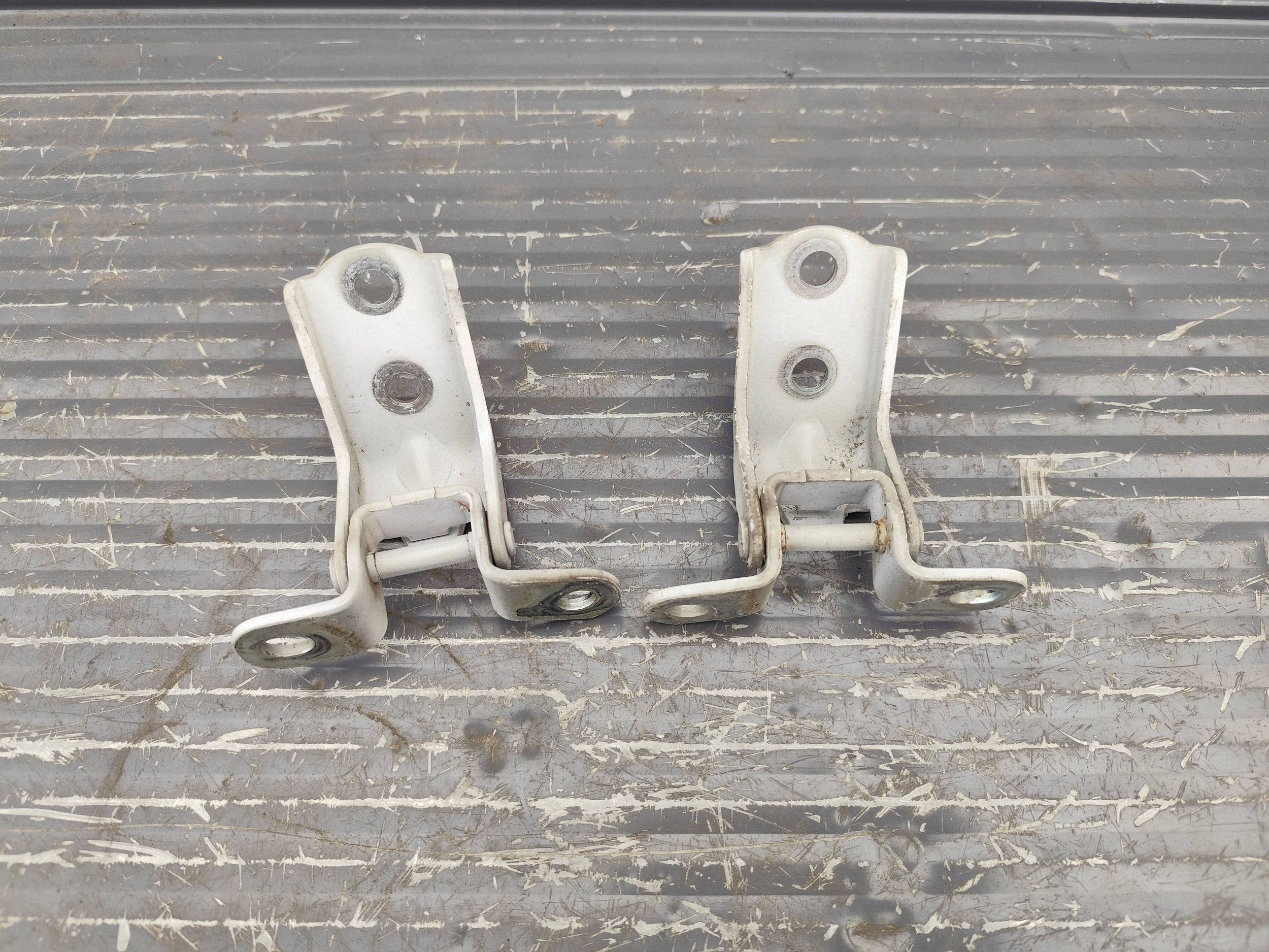 HYUNDAI ELANTRA VI hinge hinges door front left