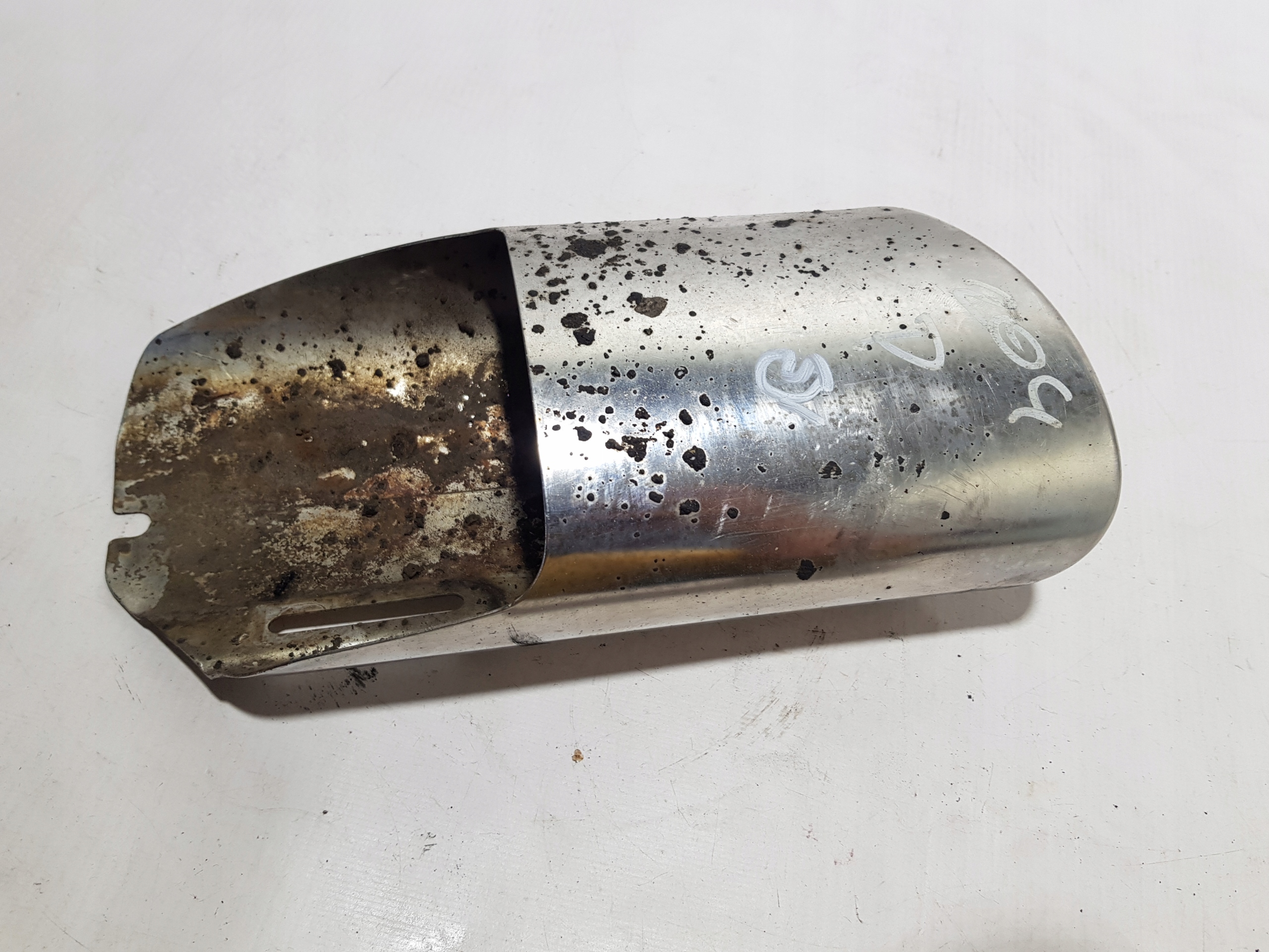 TERMINALE dello scarico MERCEDES W204 Destro