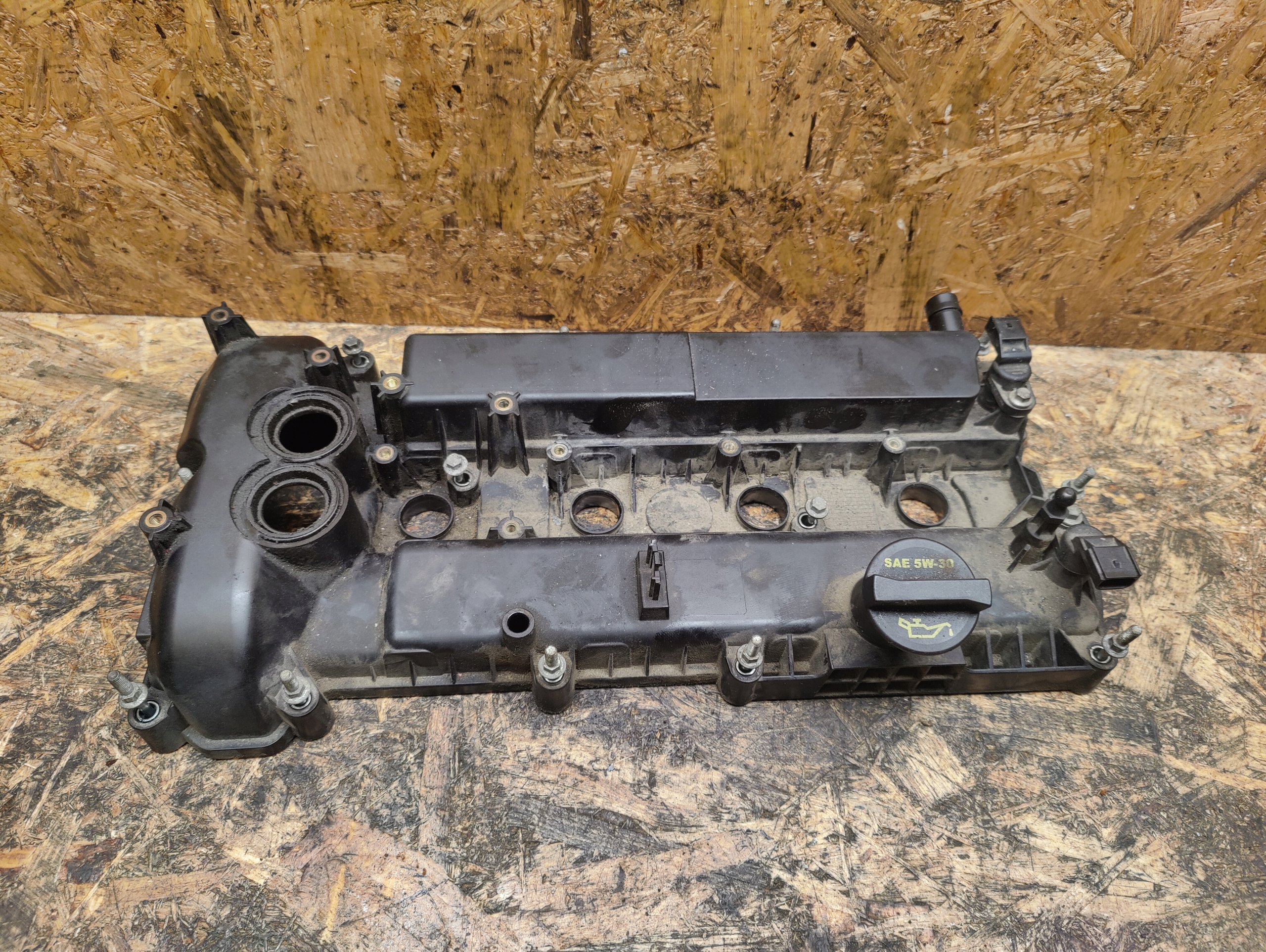 CJ5E-6K-271-B - Кришка клапана Focus MK3 ST RS 2.0 ECOBOOST