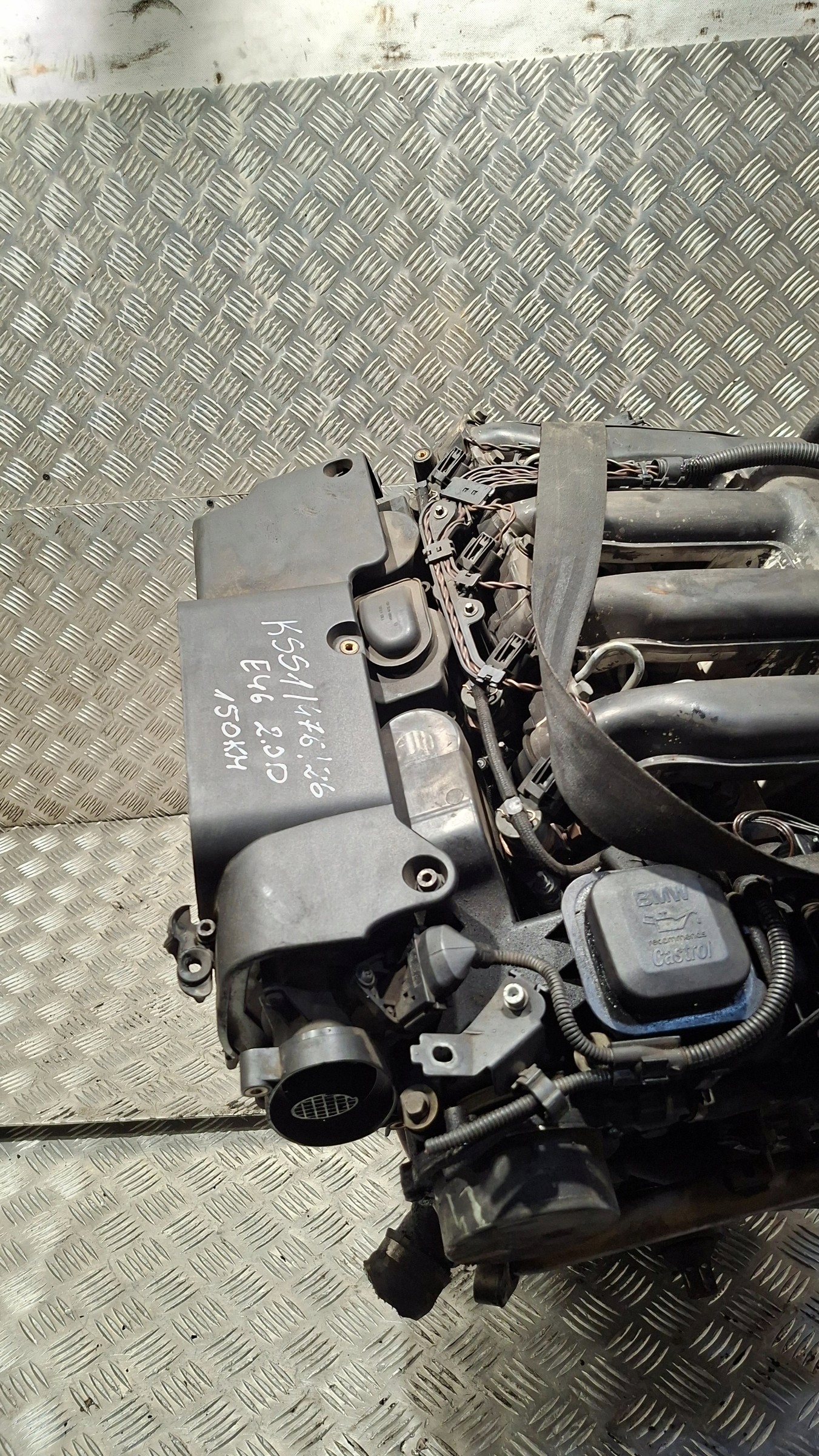 engine pillar Z UKLADEM PALIWOWYM BMW E46 2.0D 150KM